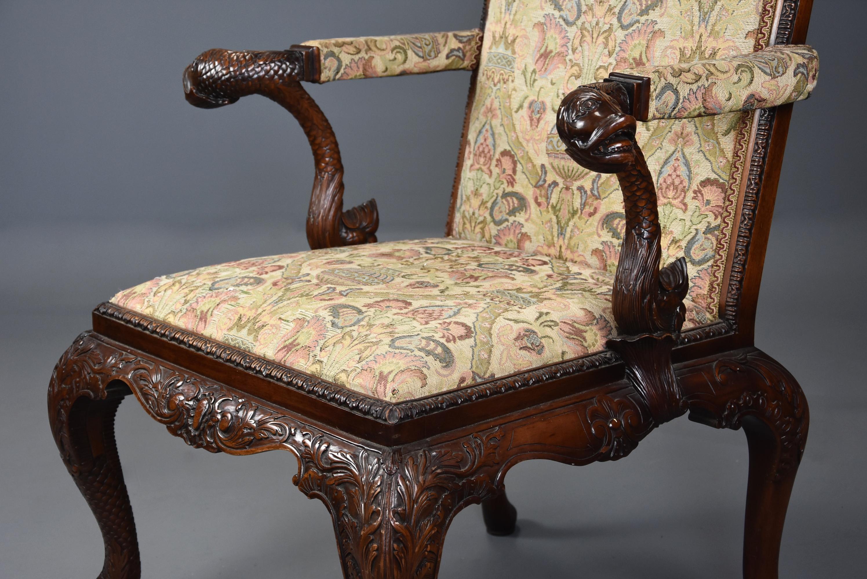 Superb George II Style Mahogany Gainsborough Open Armchair or Library Chair For Sale 1