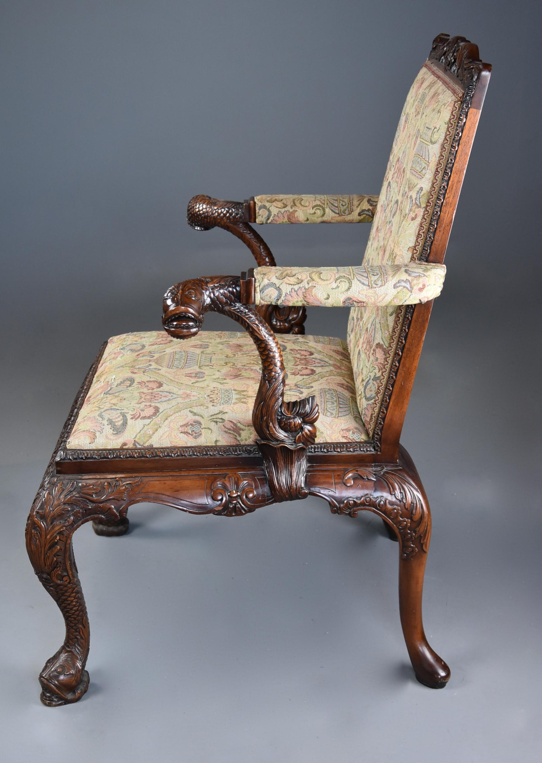 Superb George II Style Mahogany Gainsborough Open Armchair or Library Chair For Sale 4