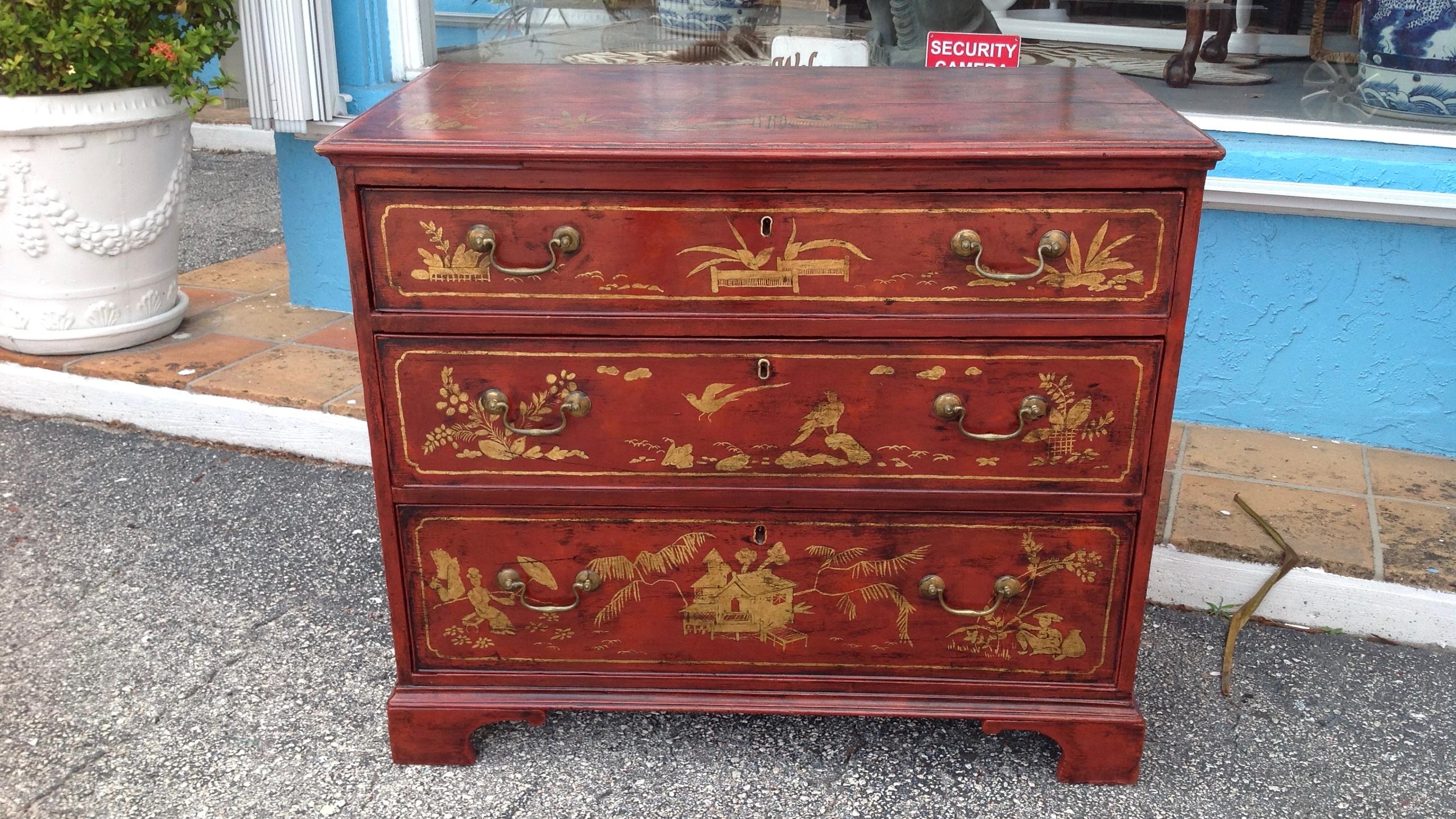 Superb Georgian Chinoiserie Chest In Good Condition In West Palm Beach, FL