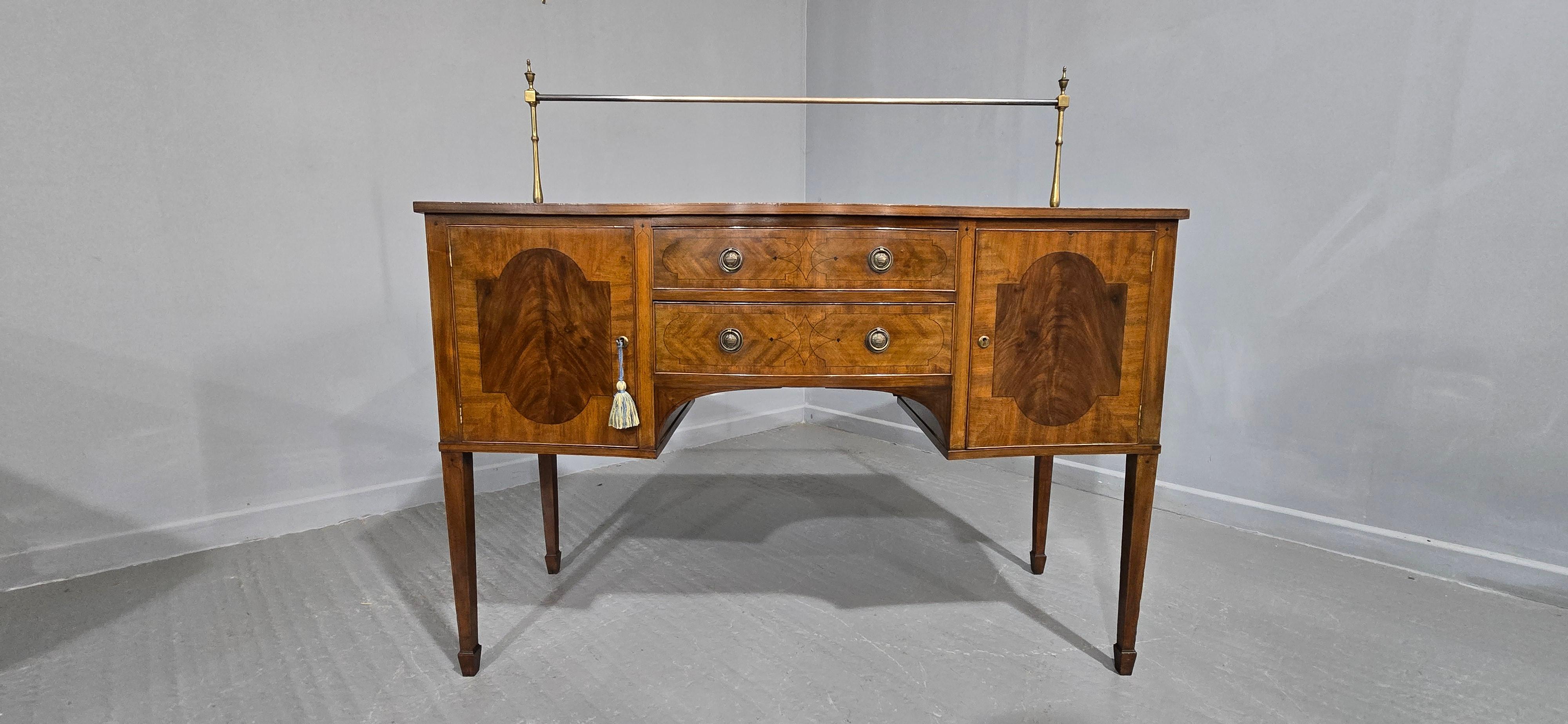 English Superb Georgian Mahogany Sideboard For Sale