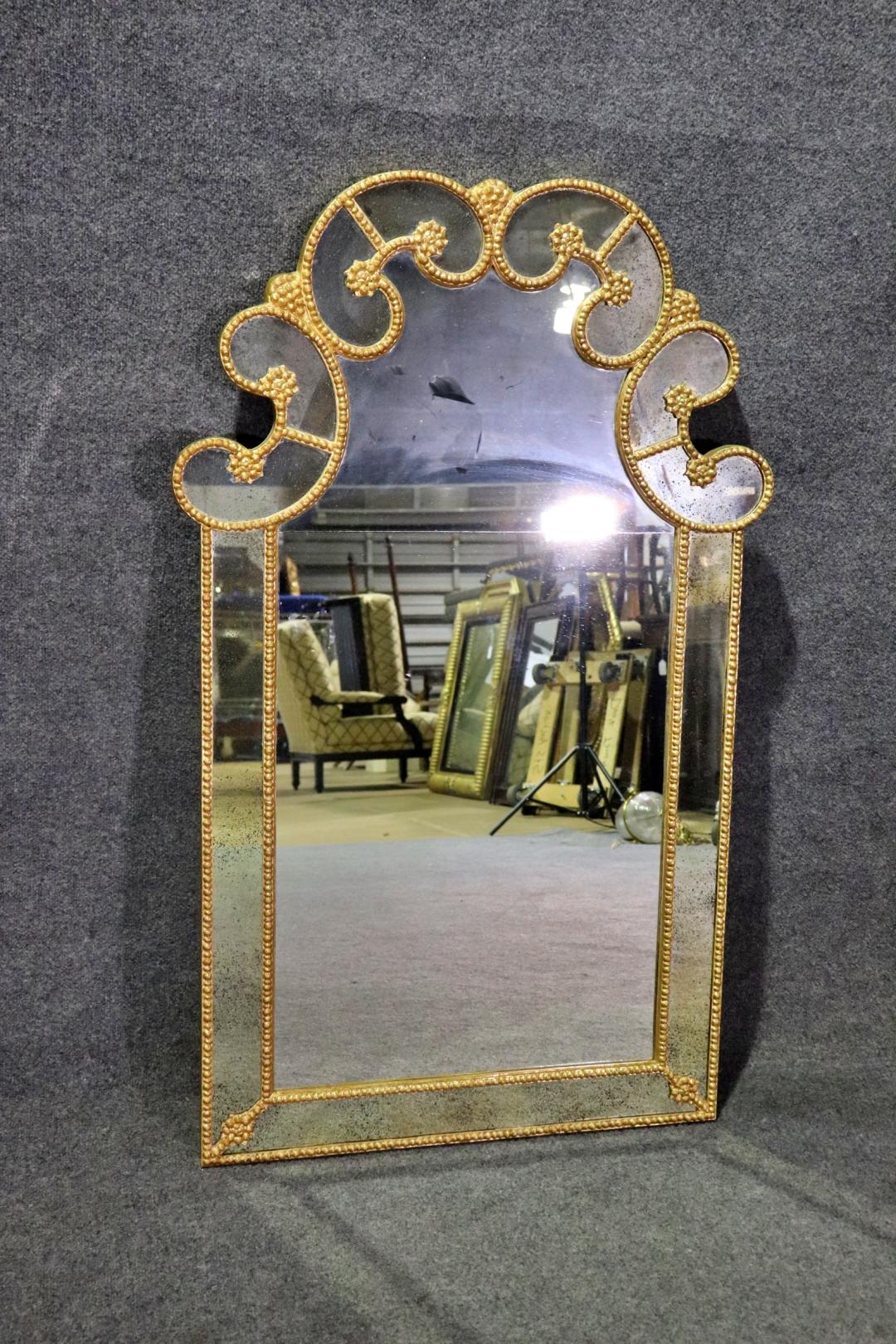 Superb Gilded Frame Hollywood Regency Wall Mirror Draper Era  For Sale 3
