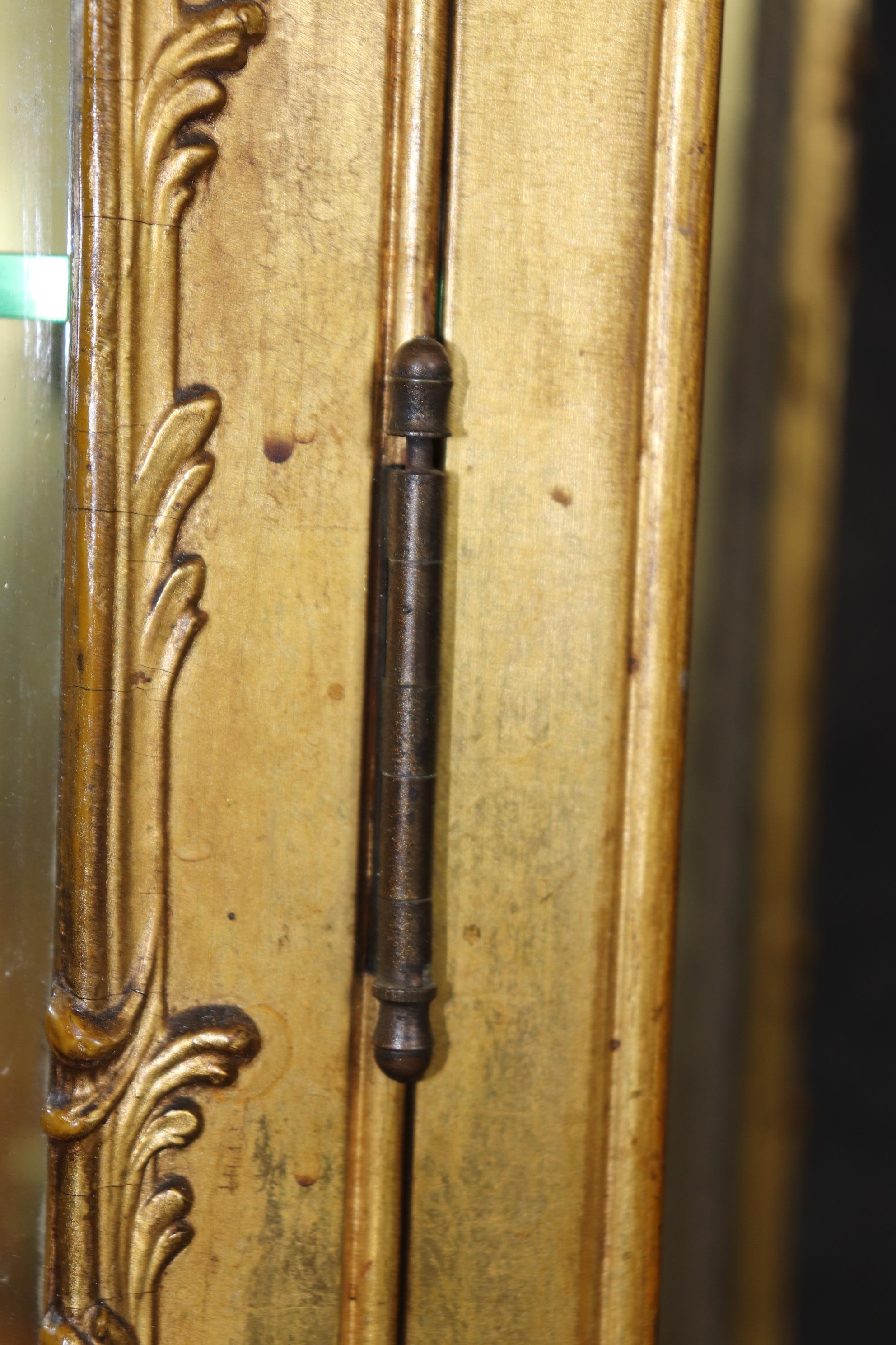 Superb Gilded Vernis Martin French Louis XV Style Painted Vitrine For Sale 10