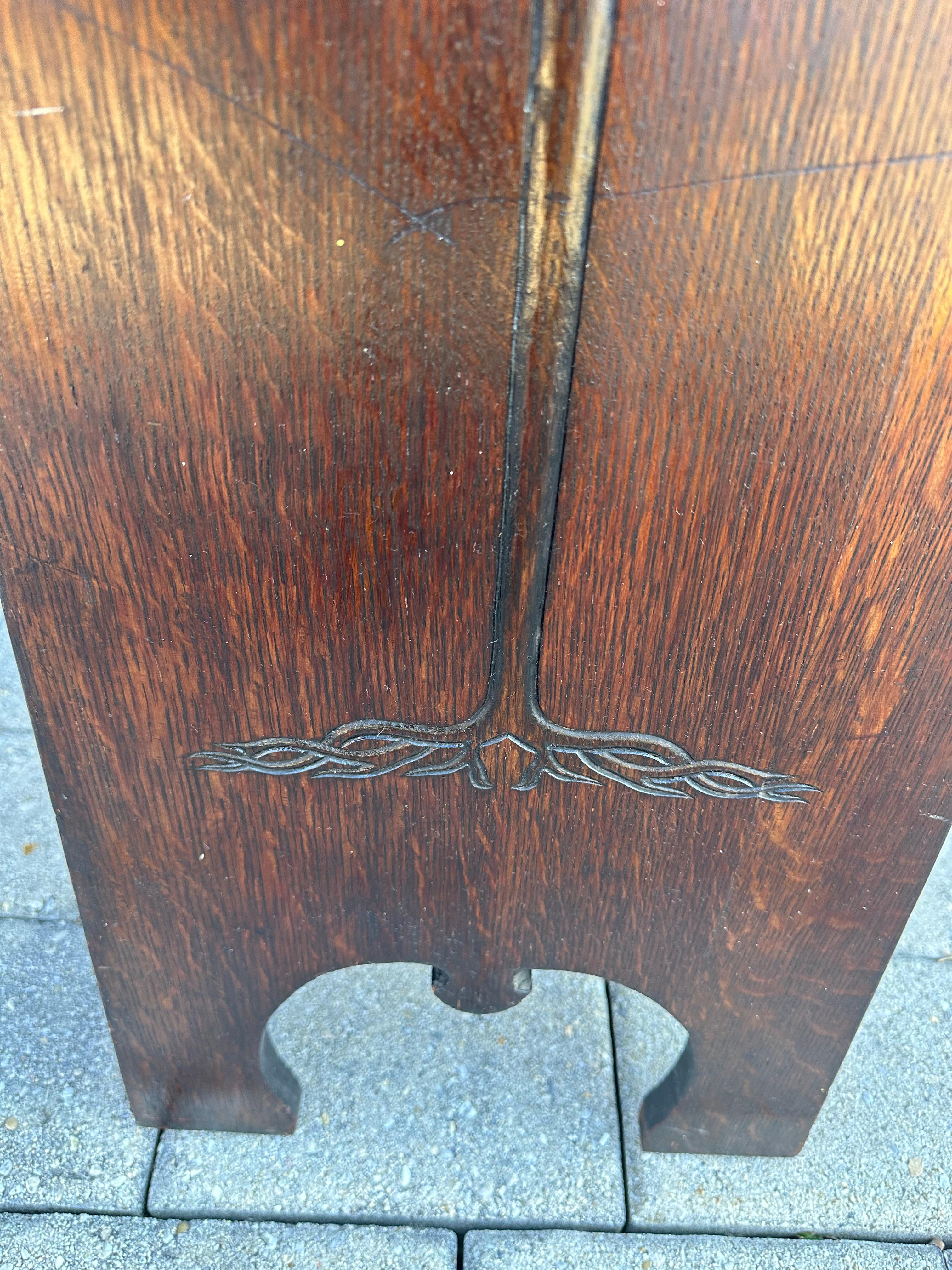 SUPERB Gustav Stickley Early Chalet Magazine Stand 