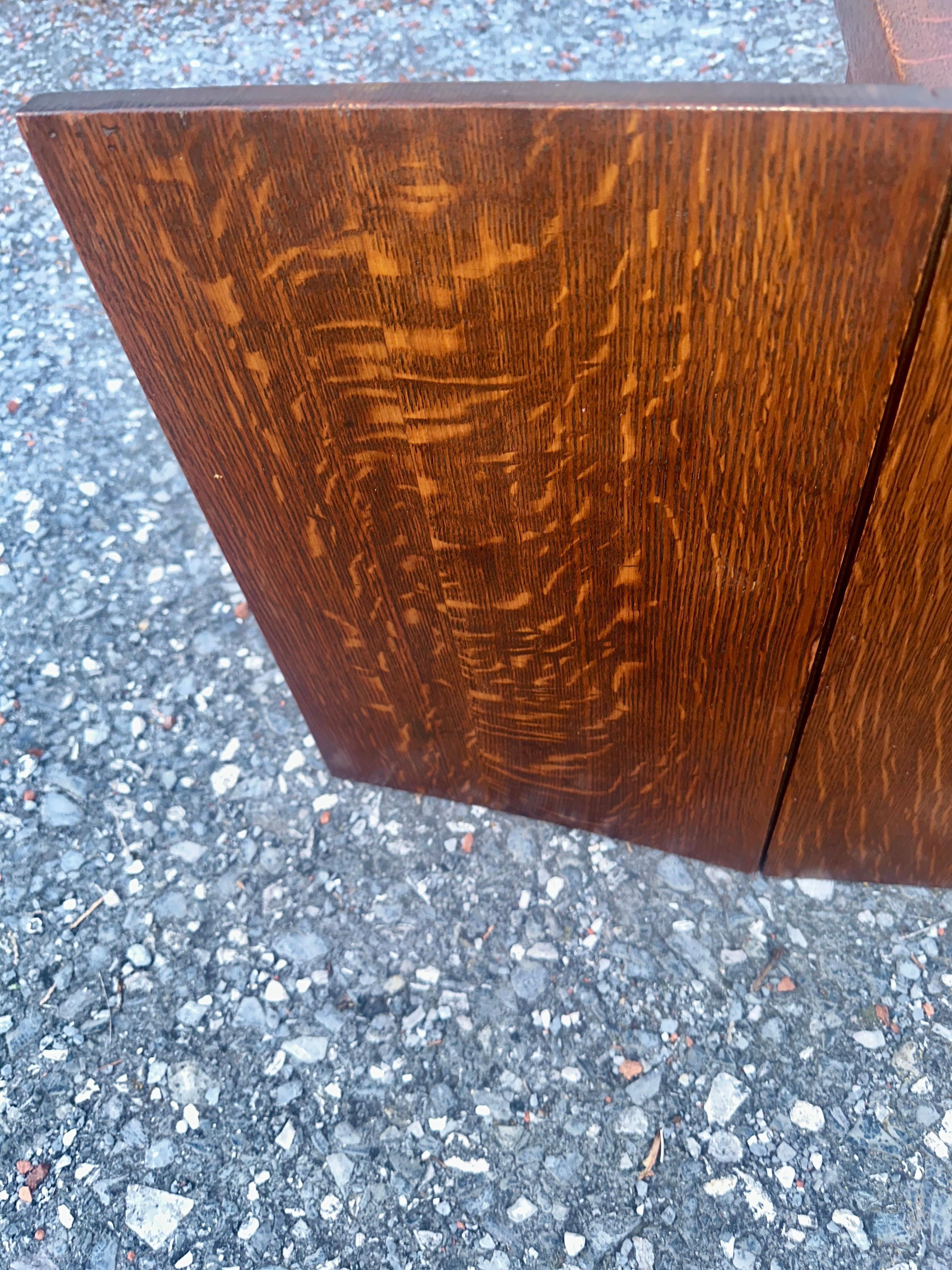 SUPERB Gustav Stickley Atril con dos hojas c. 1907 firmado - W8388 SAL en venta 7