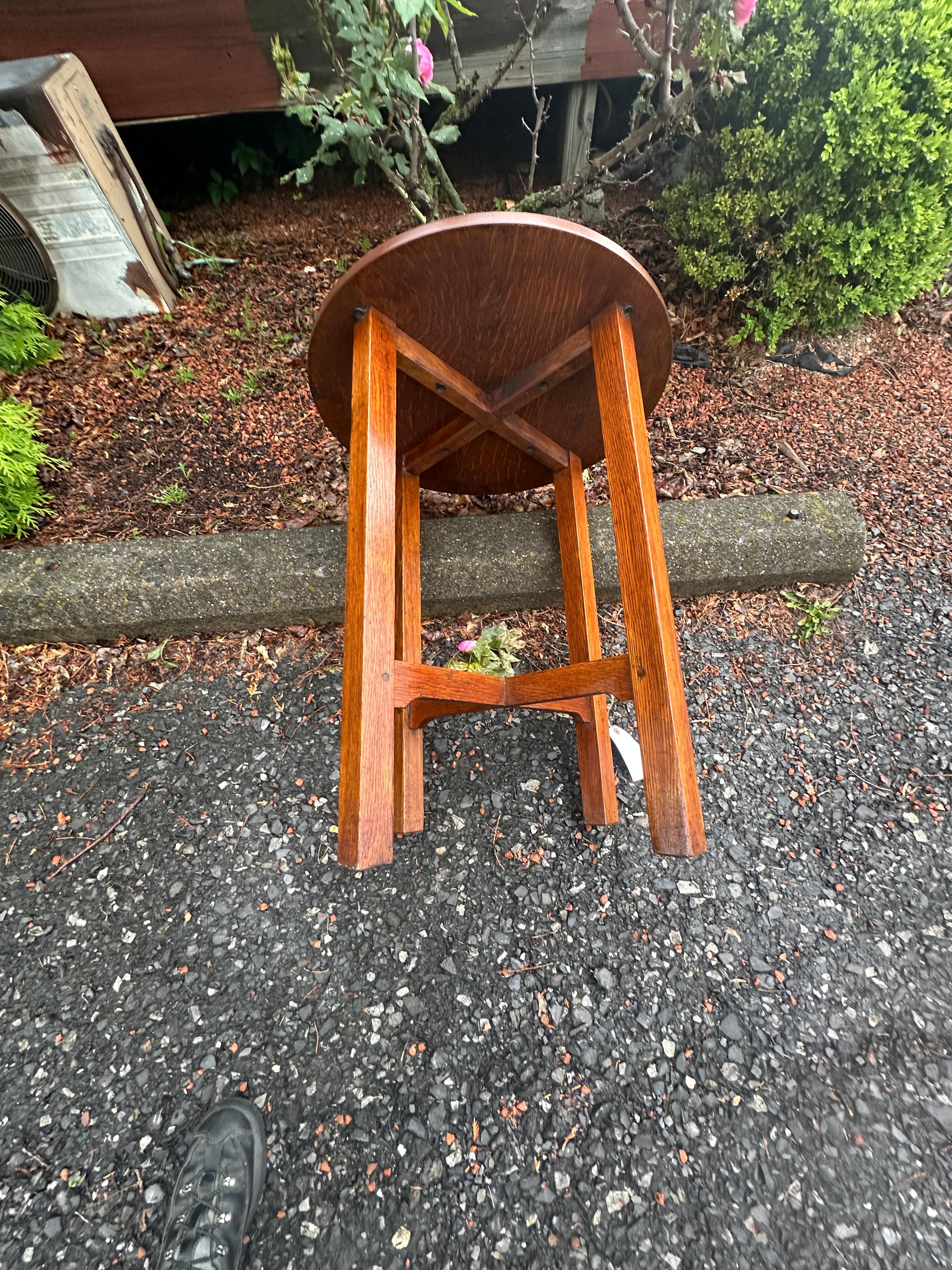 SUPERBE belle SIGNATURE  Gustav Stickley  Socle - W7927 circa 1914 en vente 8