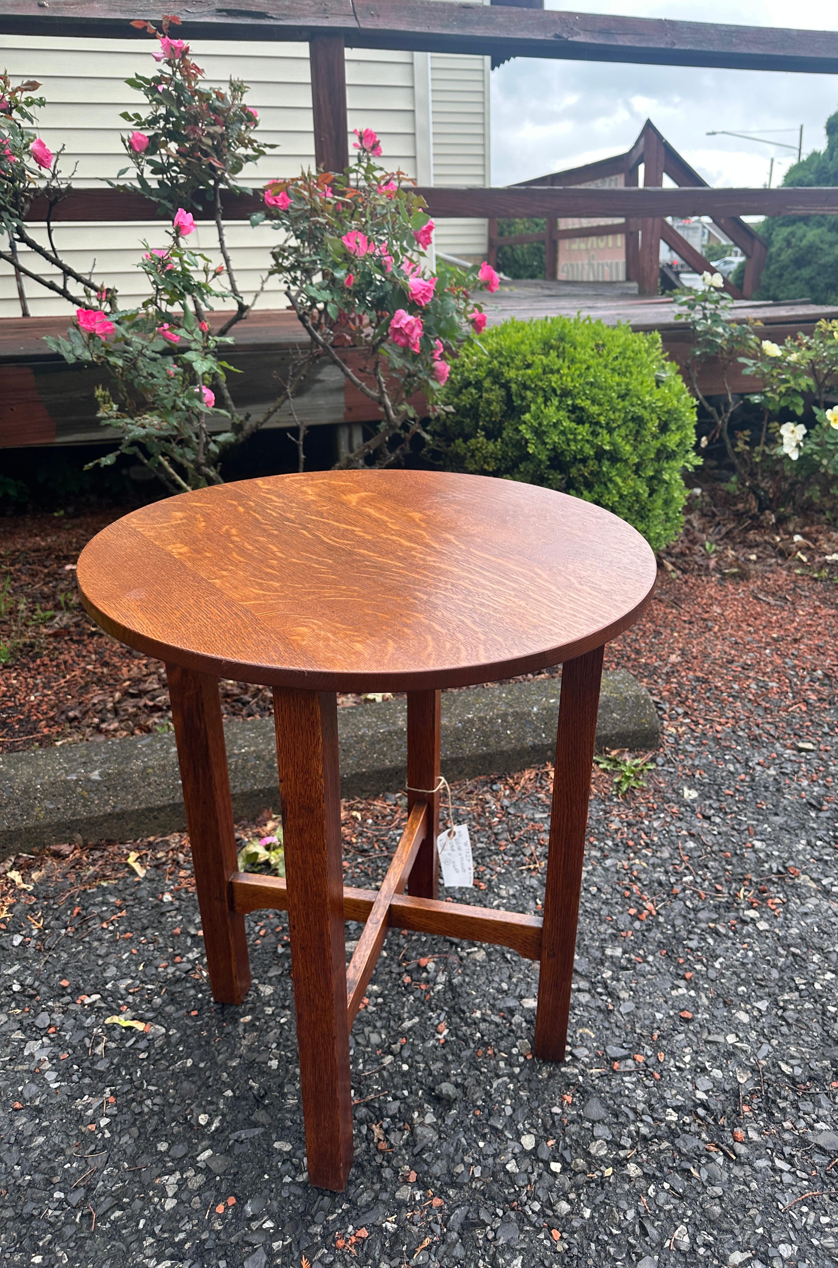 Arts and Crafts SUPERBE belle SIGNATURE  Gustav Stickley  Socle - W7927 circa 1914 en vente