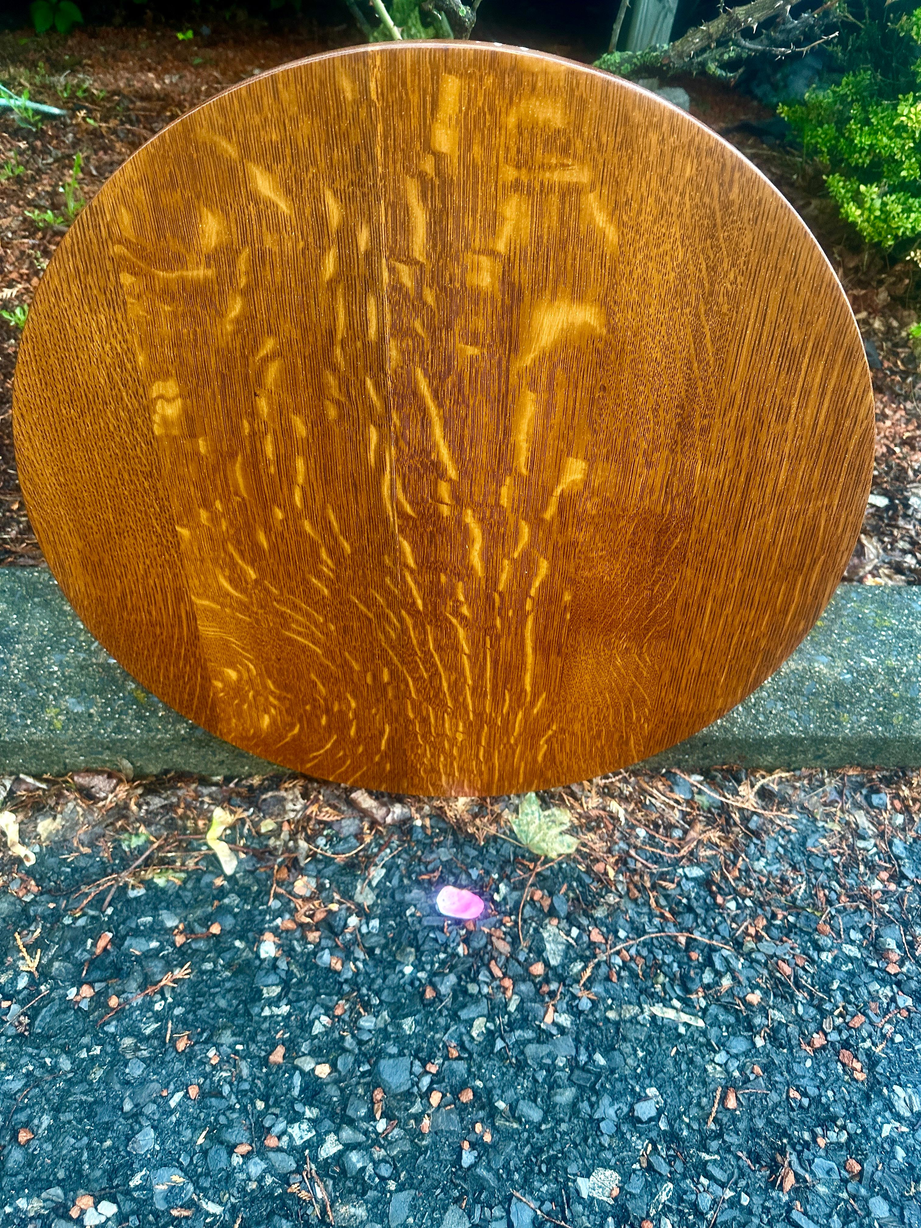 20ième siècle SUPERBE belle SIGNATURE  Gustav Stickley  Socle - W7927 circa 1914 en vente