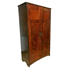SUPERB  Gustav Stickley Wardrobe  c. 1904  in Great Condition - W7216