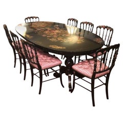 Superbe ensemble de salle à manger oblongue ancienne peinte à la main avec huit chaises