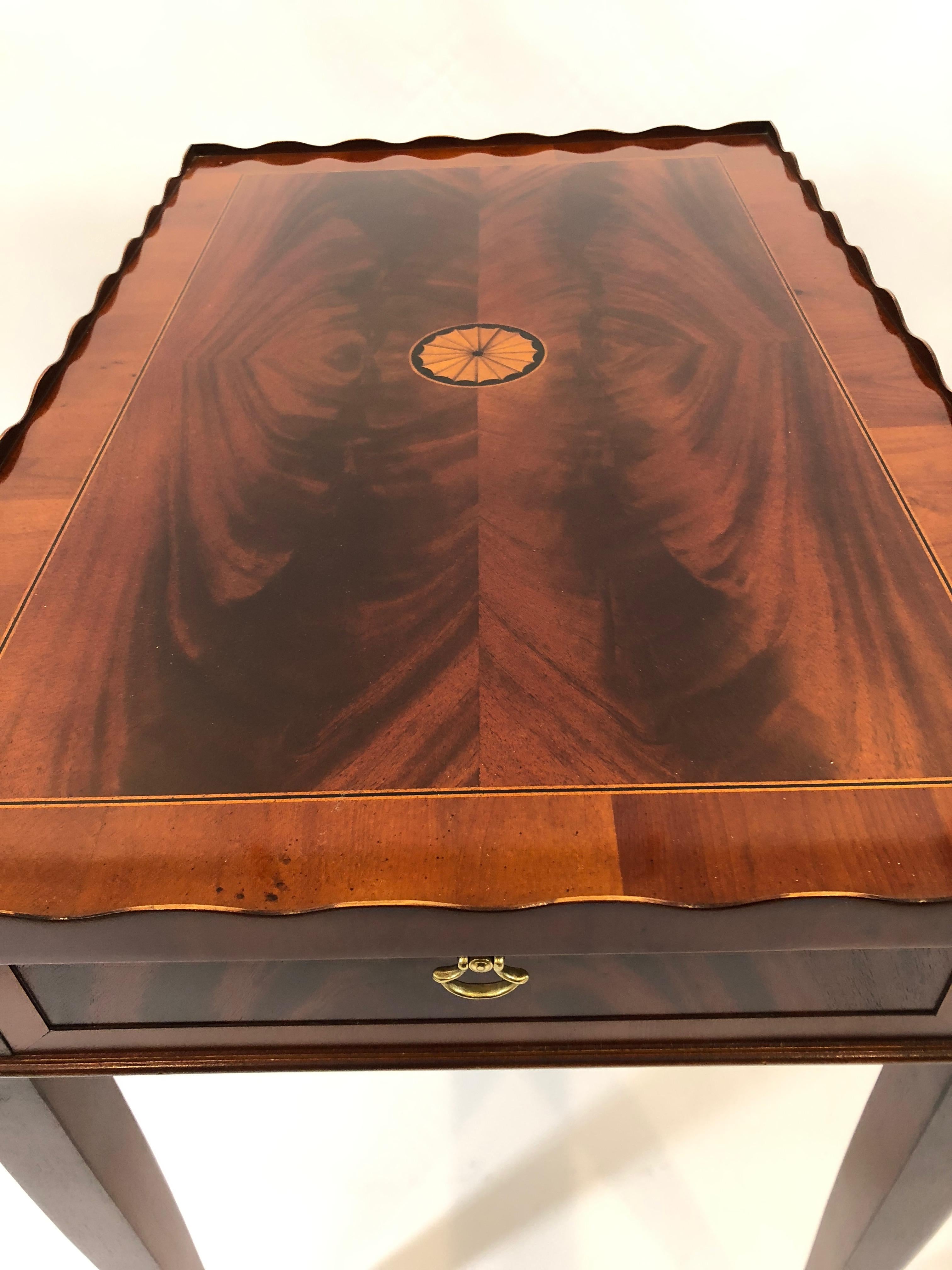 Superb Heckman Mahogany and Inlaid Tea Side Table with Scalloped Edge 2