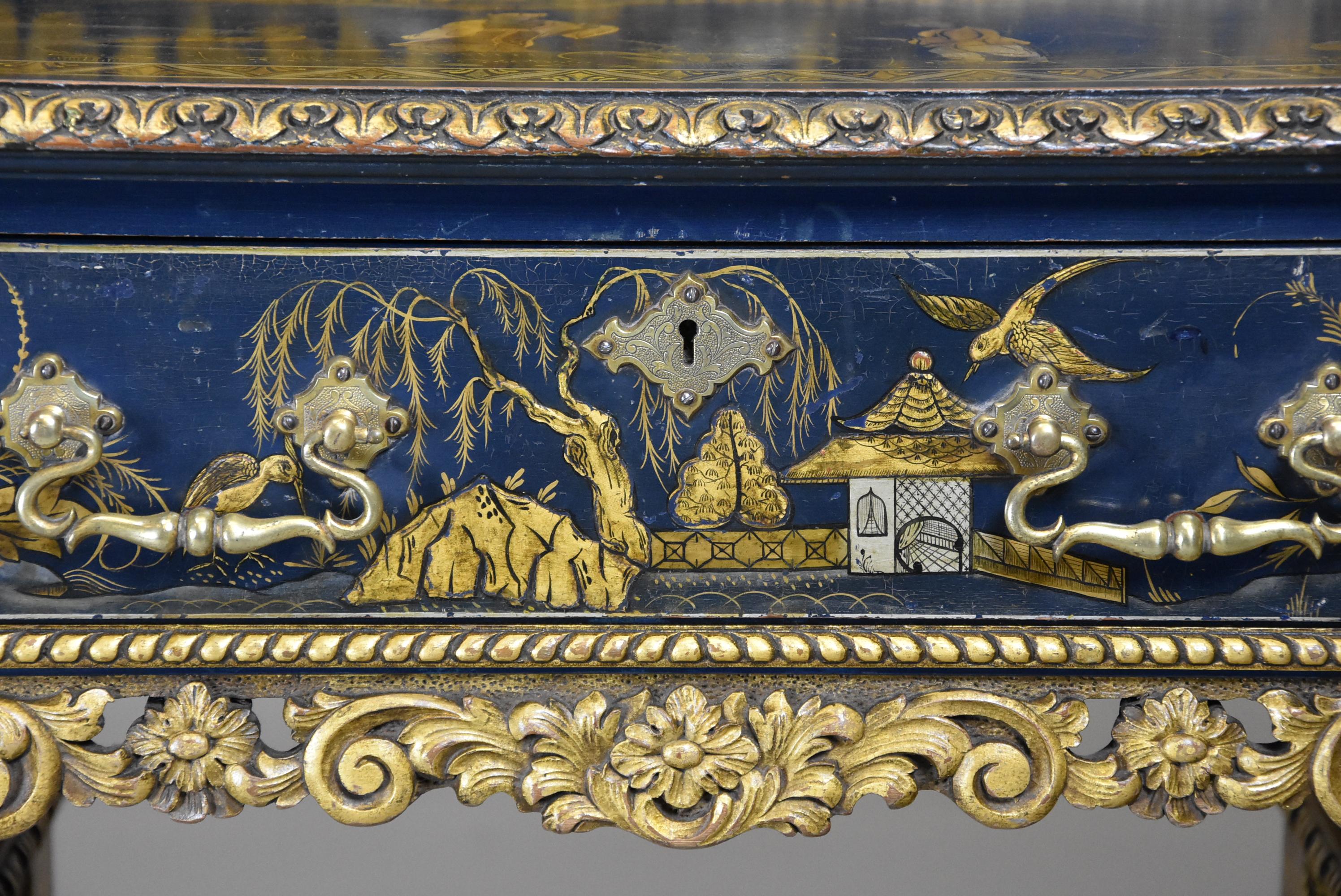Superb Highly Decorative Charles II Style Blue & Gilt Chinoiserie Dressing Table 5