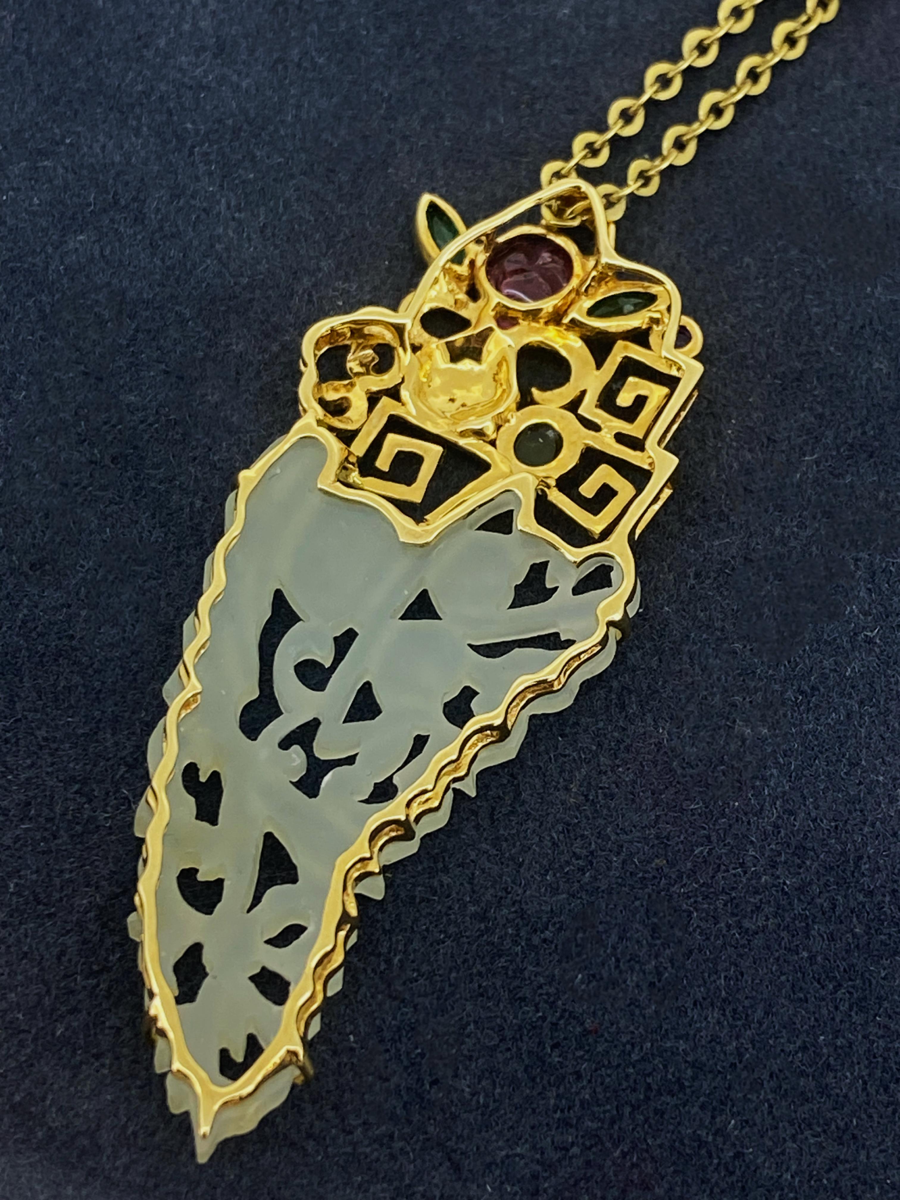 Superb Jade Carving Pendant in 18K Gold, Set with Diamonds & Tourmalines + Chain In Excellent Condition For Sale In MELBOURNE, AU