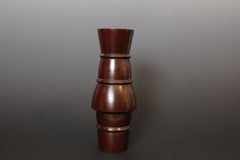 Magnífico jarrón japonés de bronce de Nakajima Yasumi (1906-1988)