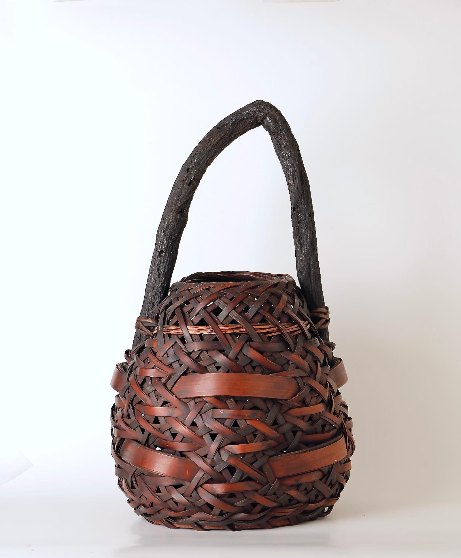 Hand-Crafted Superb Japanese Ikebana Bamboo Basket, 20th Century For Sale