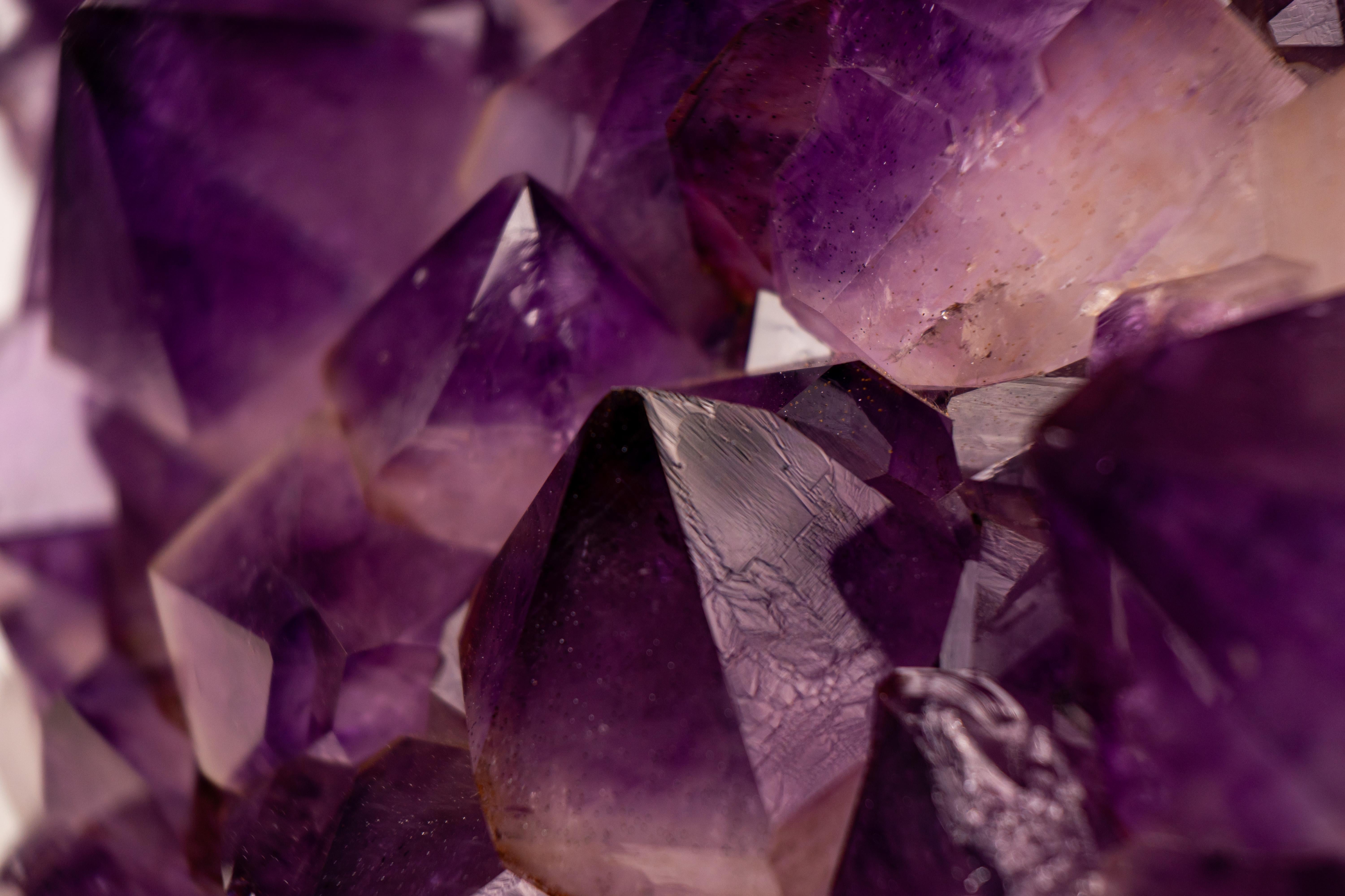 Magnífico Racimo de Amatista Gelatinosa-Púrpura con Grandes Puntas de Cristal de Amatista en Nuevo estado para la venta en Ametista Do Sul, BR
