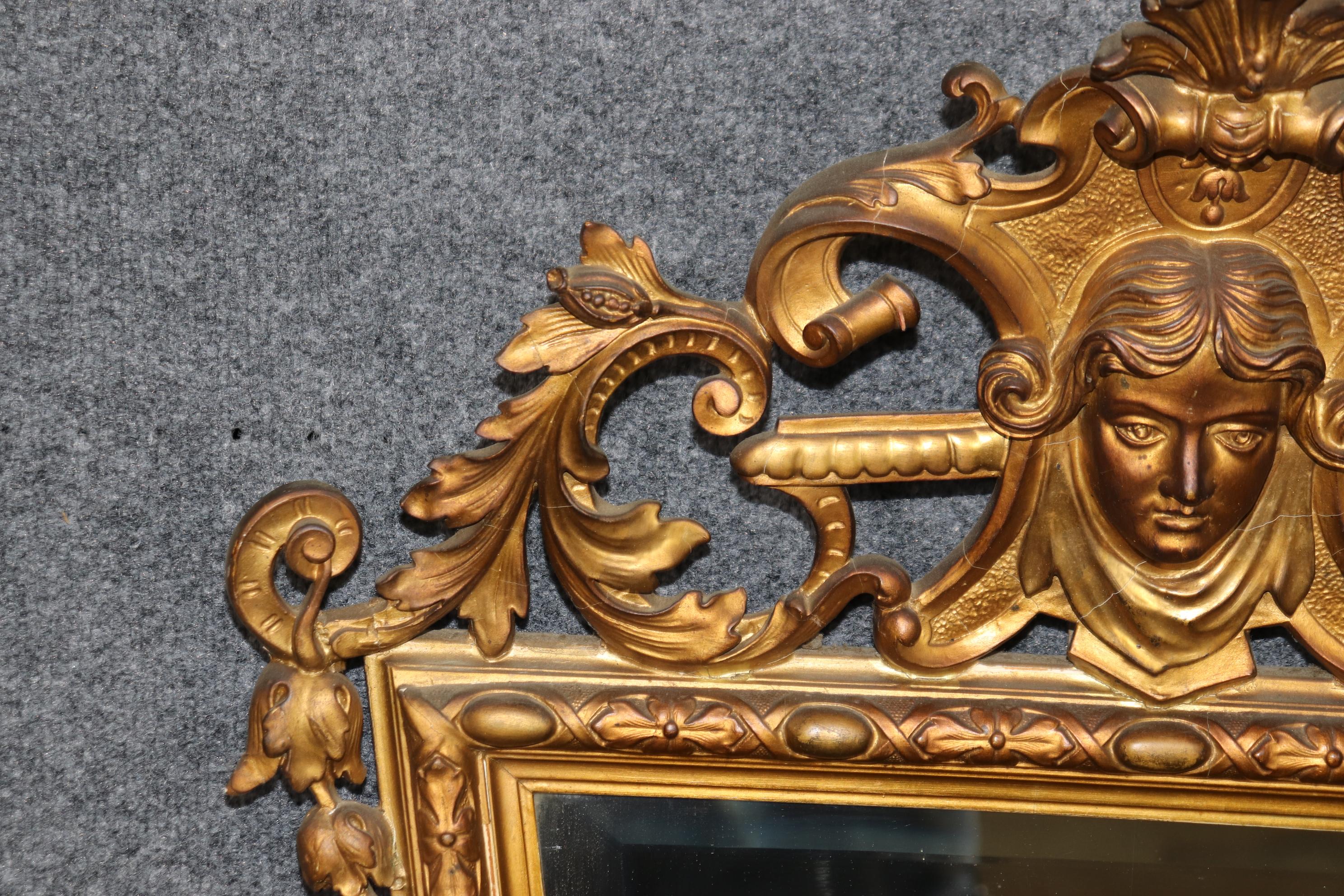 Late 19th Century Superb jenny Lind Carved Gilded Carved Walnut Victorian Era Mirror