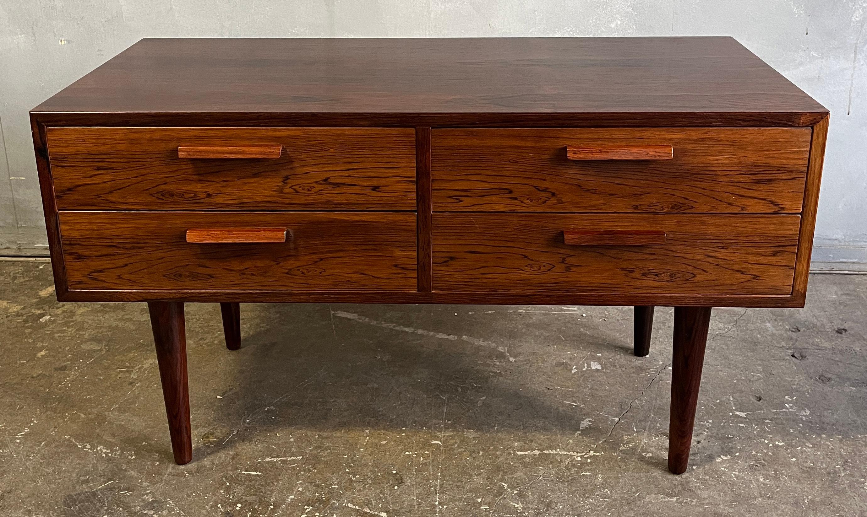 Danish Superb Kai Kristiansen Rosewood Chest of Drawers For Sale