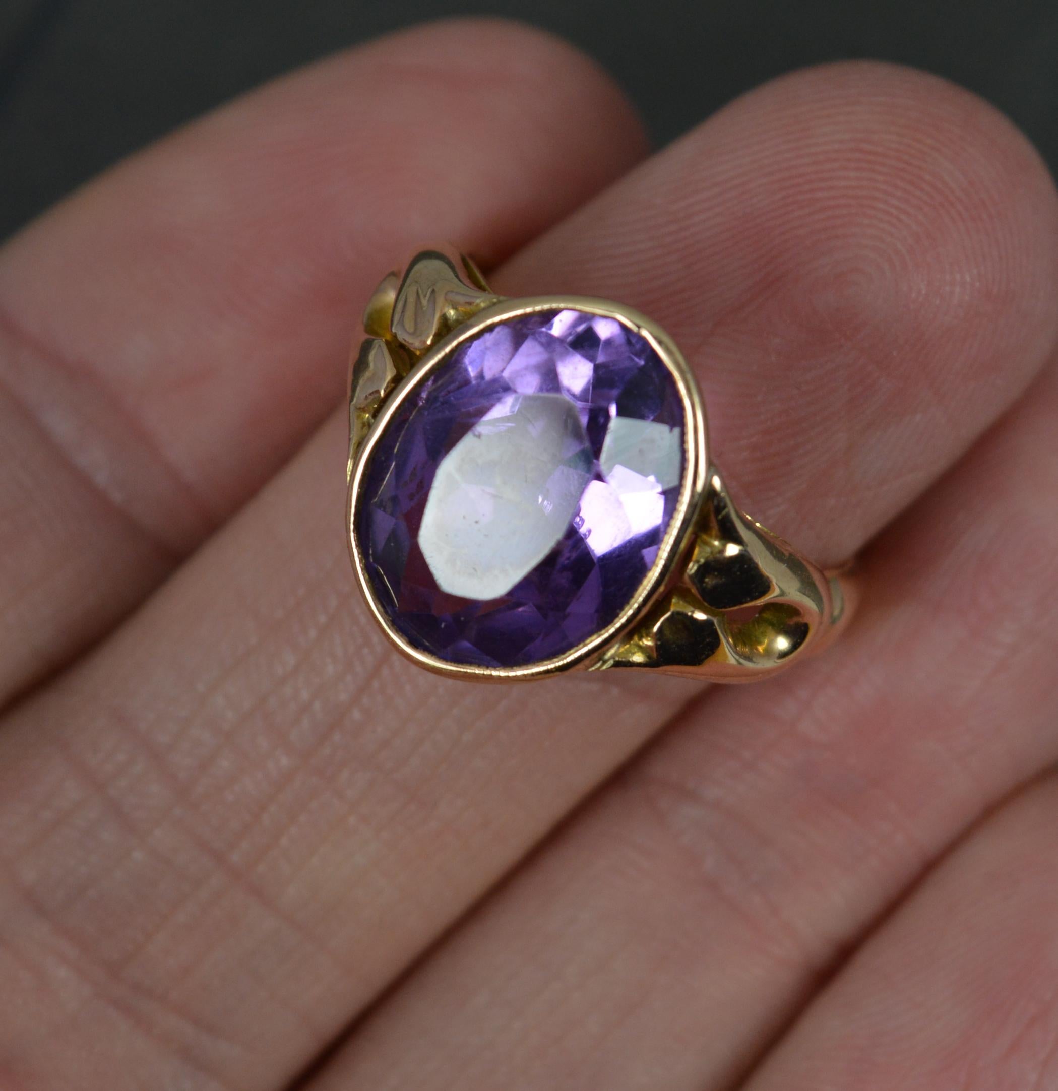 Superb Large Amethyst and 14 Carat Gold Solitaire Statement Ring For Sale 2