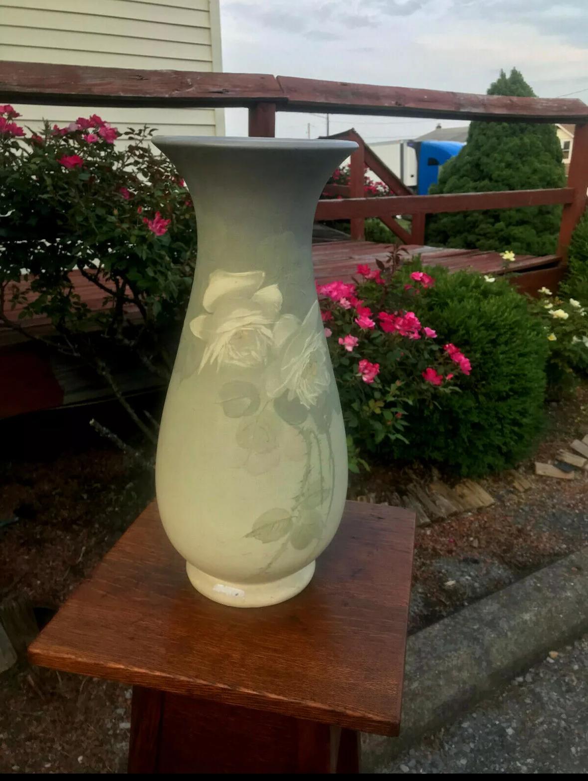 20ième siècle Superbe vase Weller Hudson - Poterie d'art - époque Stickley en vente