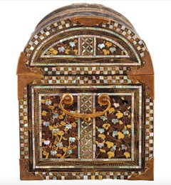 Superb Late 16th Century Signed Colonial Japanese Namban Export Lacquer Coffer