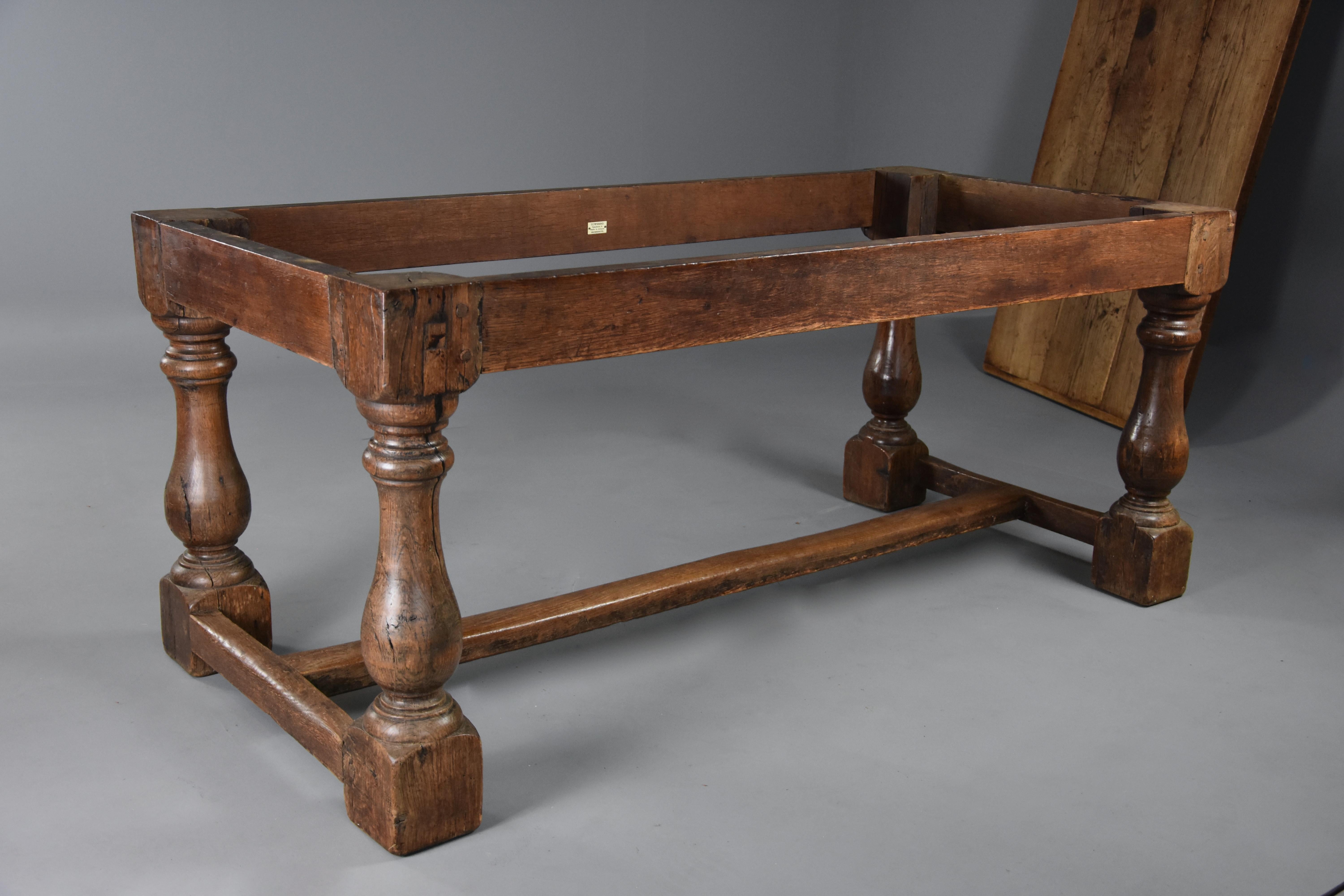 Superb Late 19th Century Arts & Crafts Oak Refectory Table For Sale 7