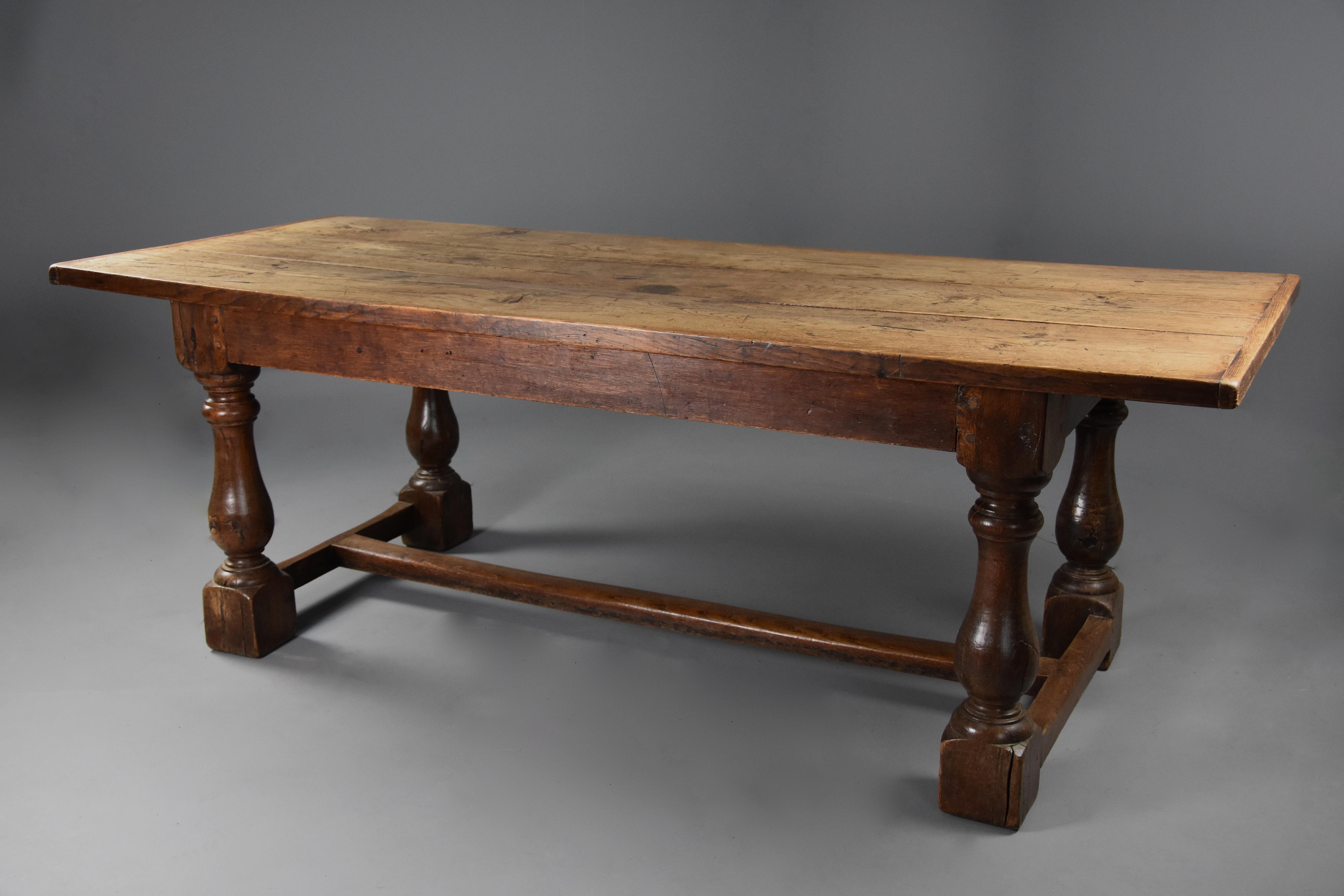 English Superb Late 19th Century Arts & Crafts Oak Refectory Table For Sale