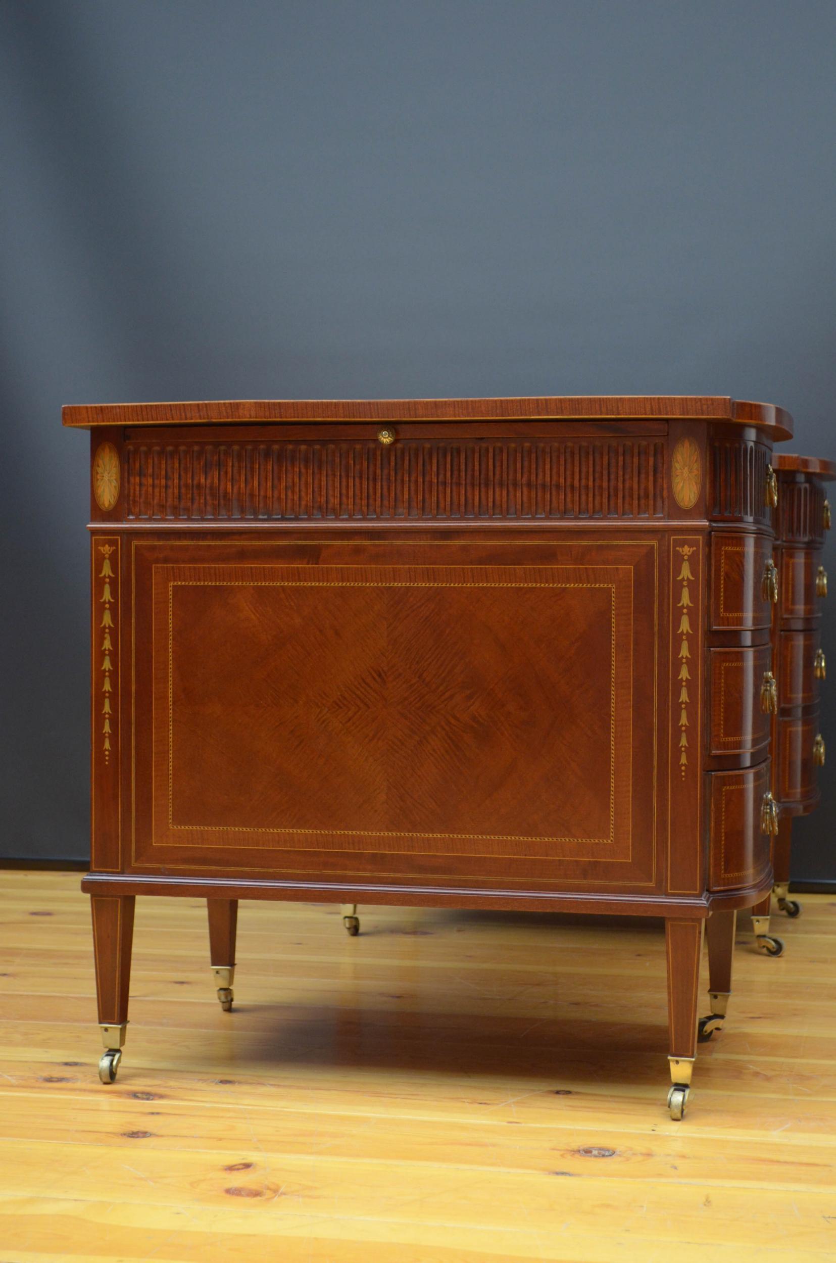 Superb Late Victorian Adams Style Mahogany Desk For Sale 11