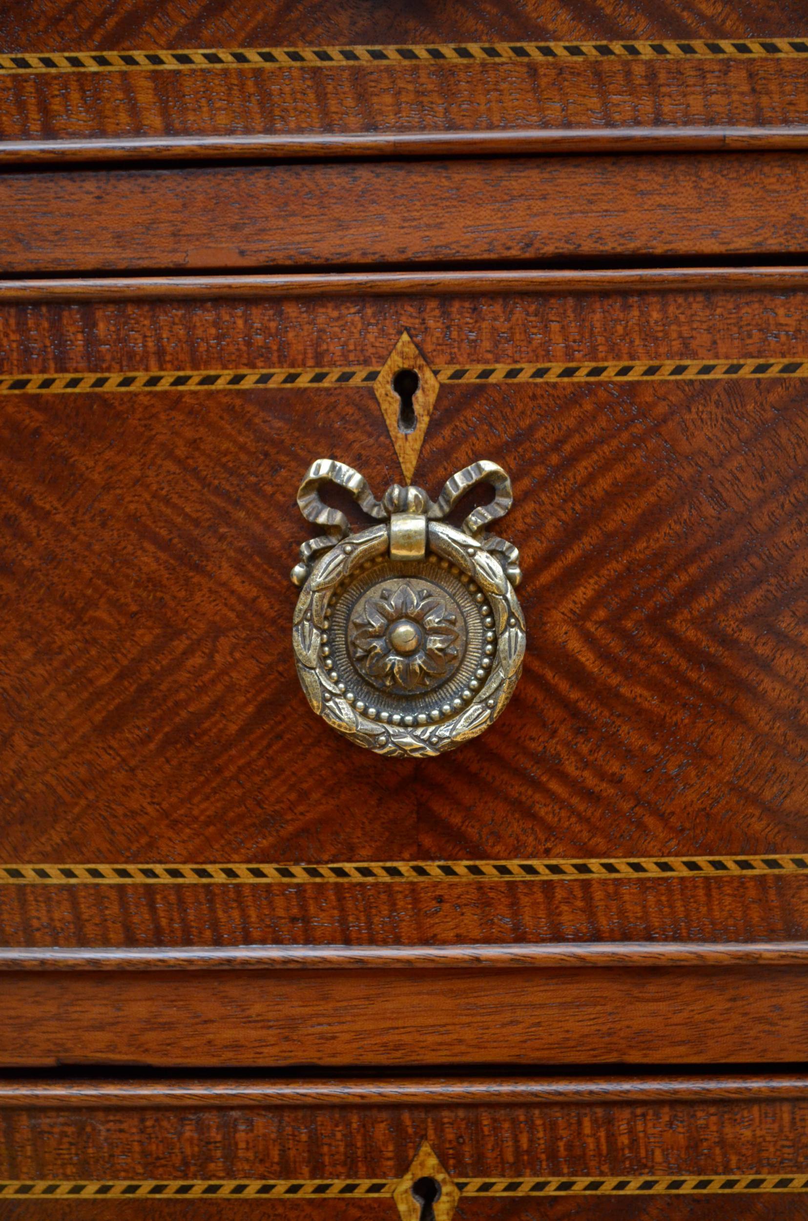 Superb Late Victorian Adams Style Mahogany Desk For Sale 3