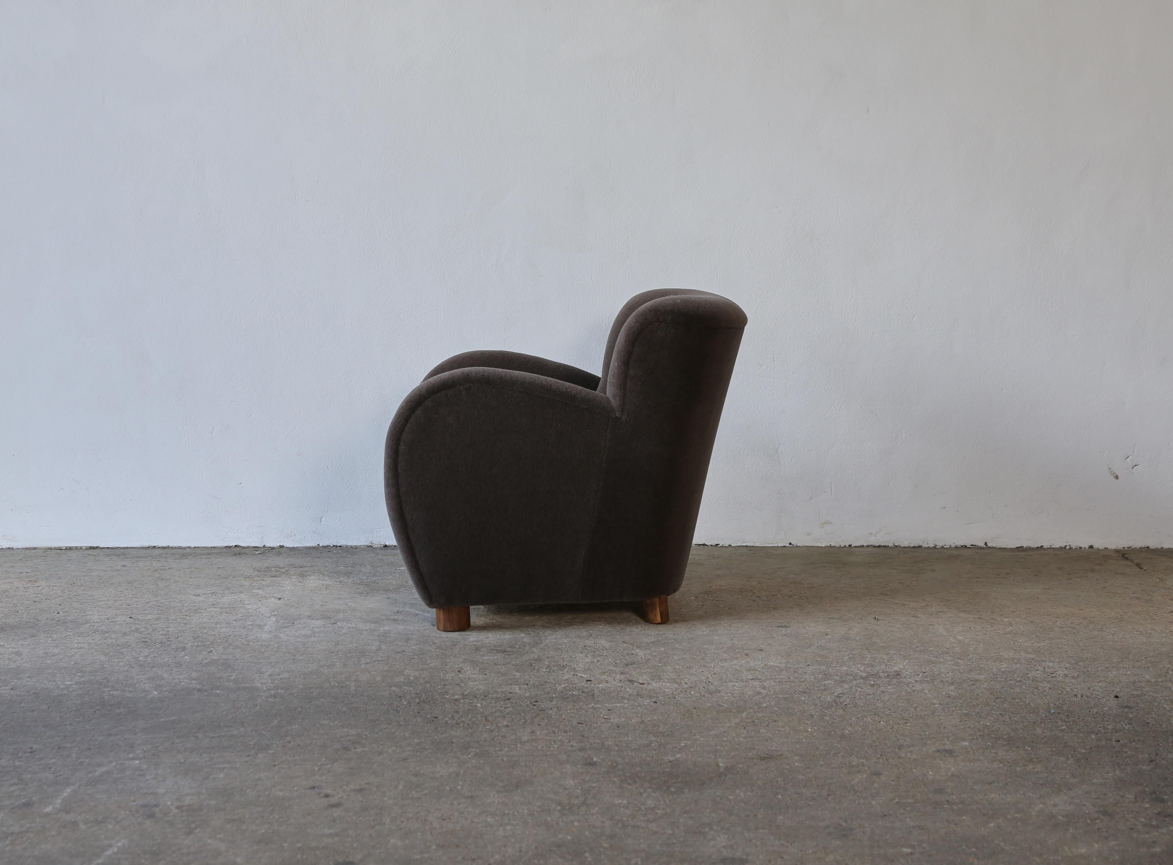 British Superb Lounge Chair, Upholstered in Pure Alpaca