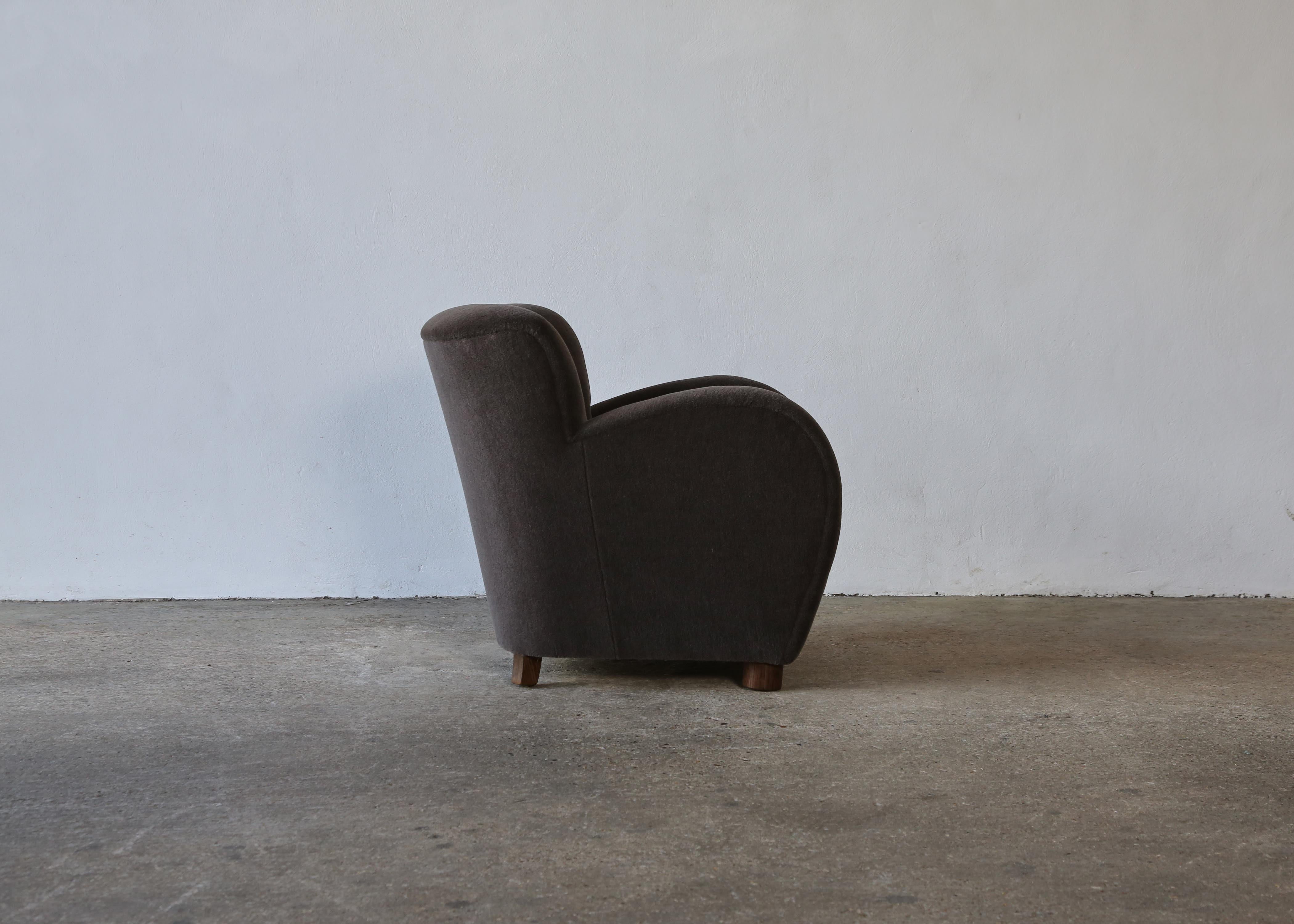 Superb Lounge Chair, Upholstered in Pure Alpaca 1