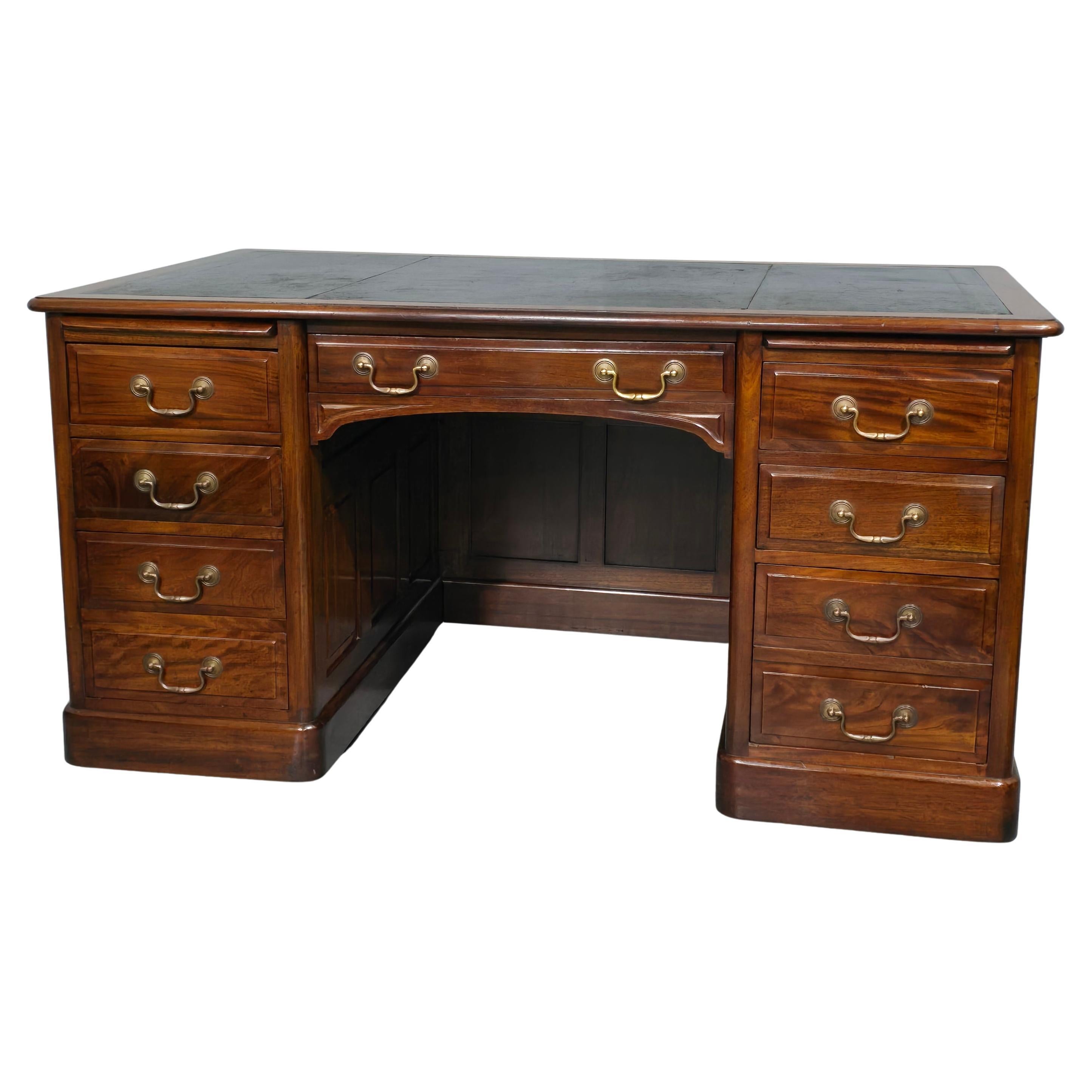 Superb Mahogany Pedestal Desk