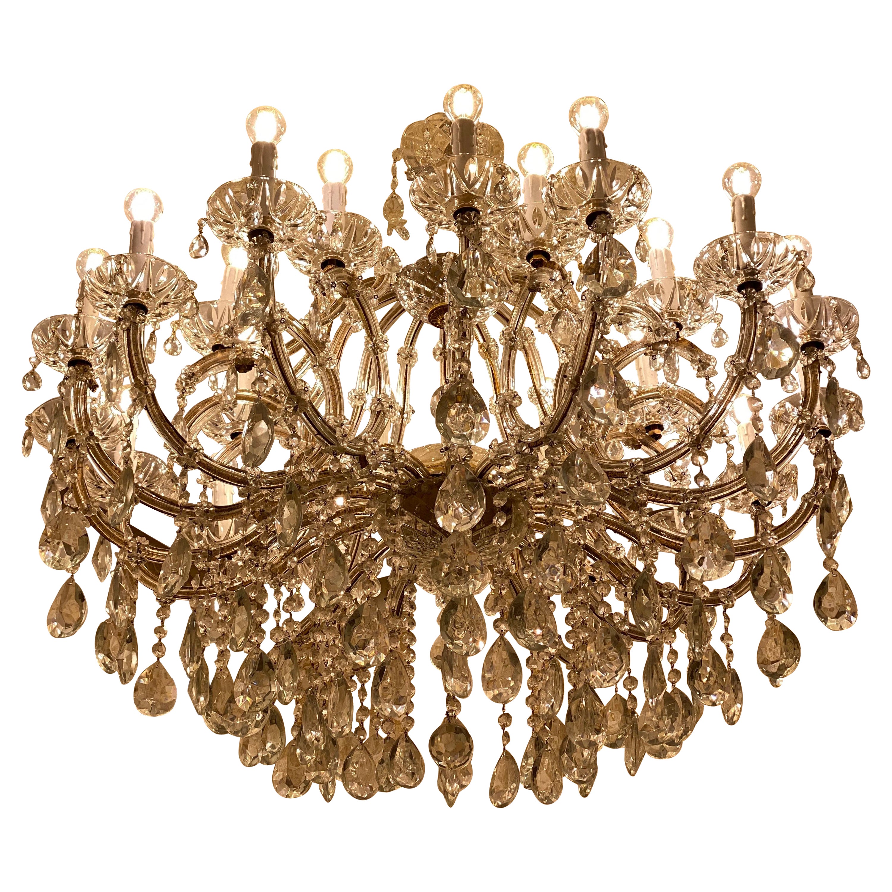 Superbe lustre en cristal Marie-Thérèse