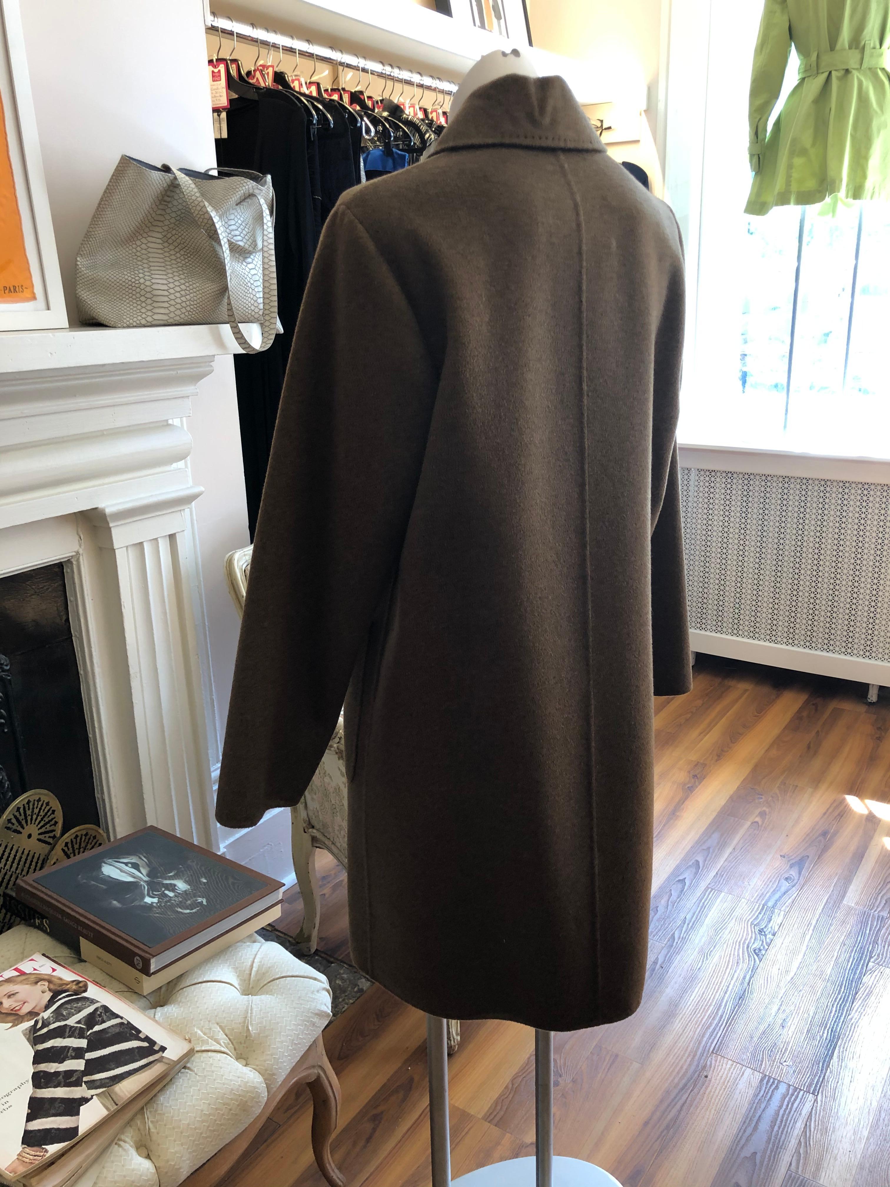 Women's Superb Max Mara Hand Made Cashmere Coat Never Worn 