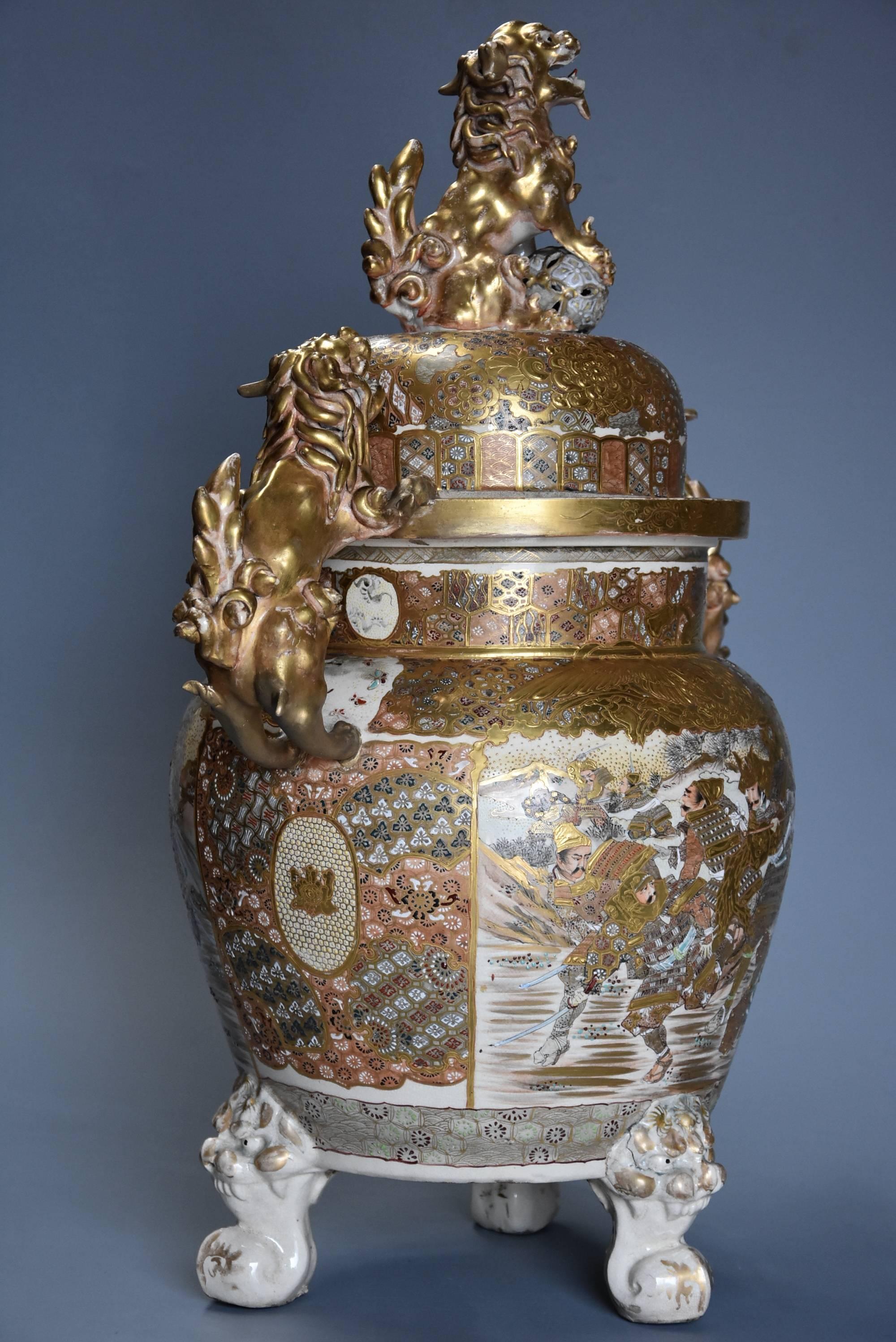 Superb Meiji Period Large Japanese Satsuma Koro or Incense Burner In Good Condition In Suffolk, GB