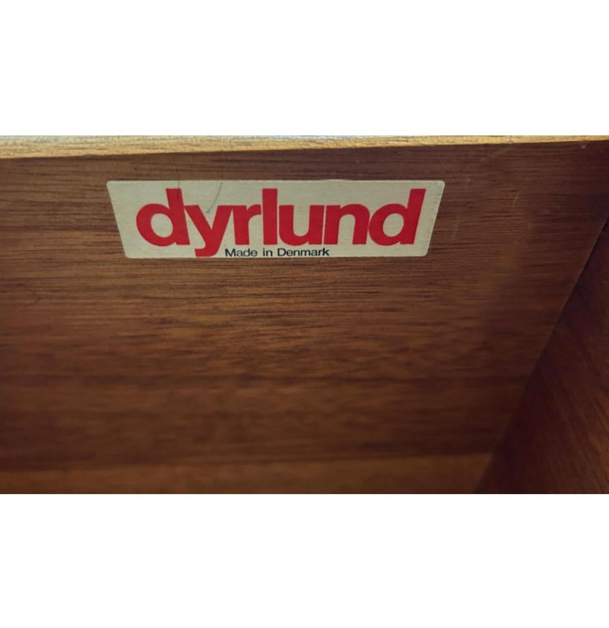 Prächtiger Mid Century Danish Modern Rosewood Schwebetisch von Dyrlund 6