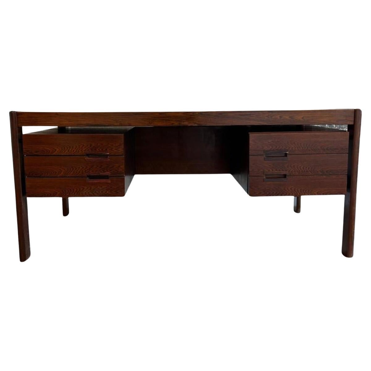 Superb Mid Century Danish Modern Rosewood Floating Desk by Dyrlund