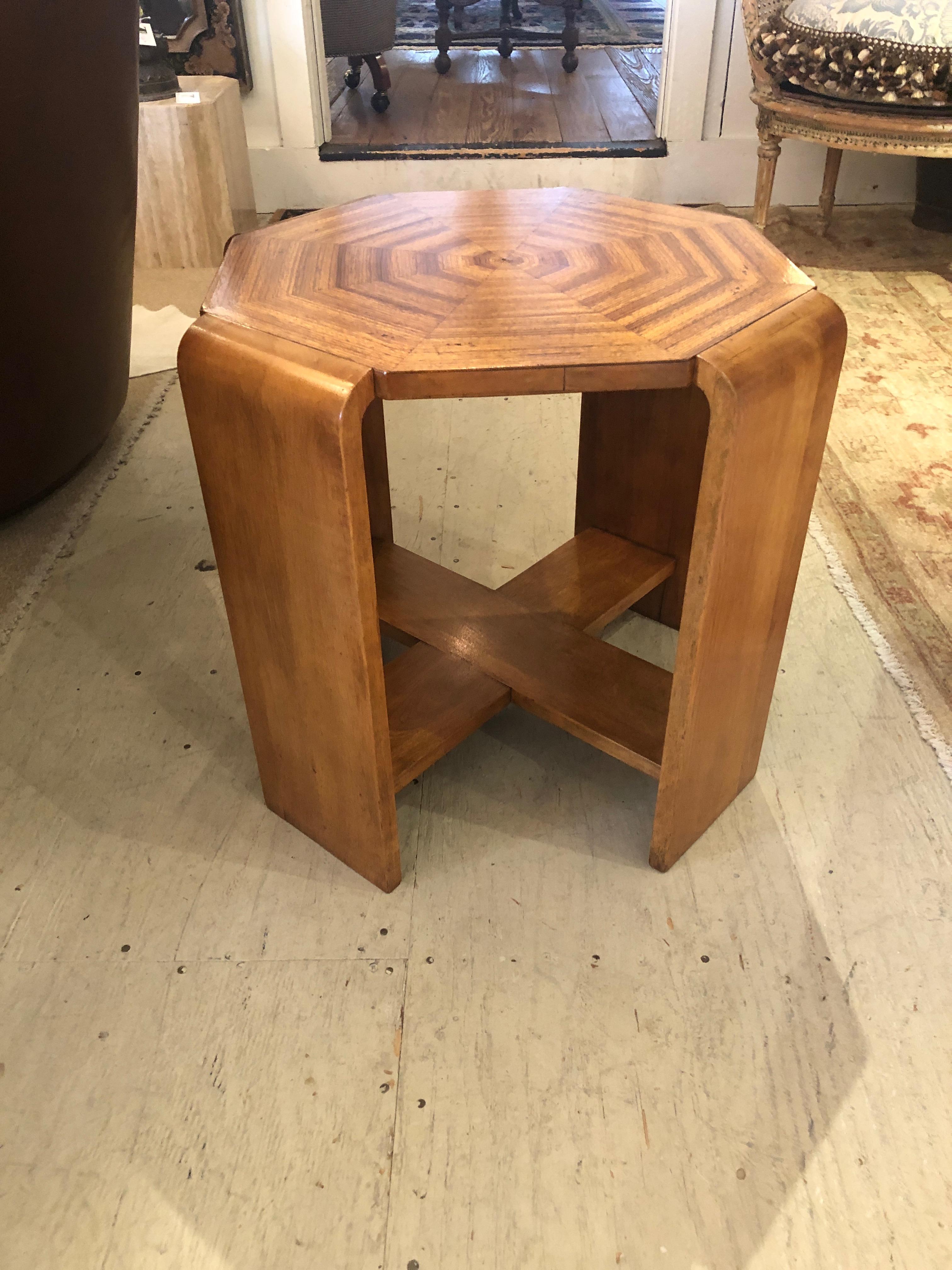 Superb Mid-Century Modern Octagonal Maple End Side Table 6