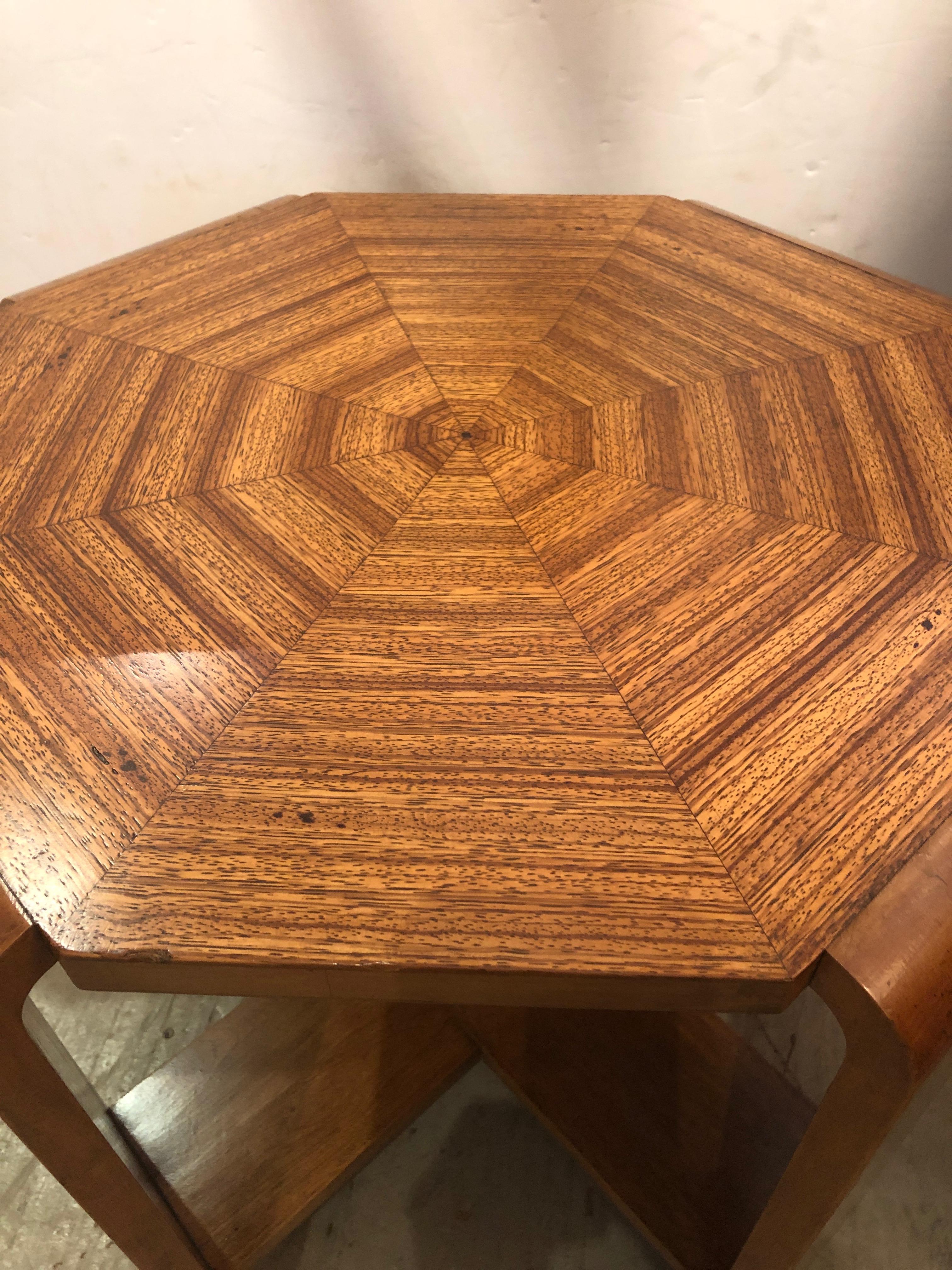North American Superb Mid-Century Modern Octagonal Maple End Side Table