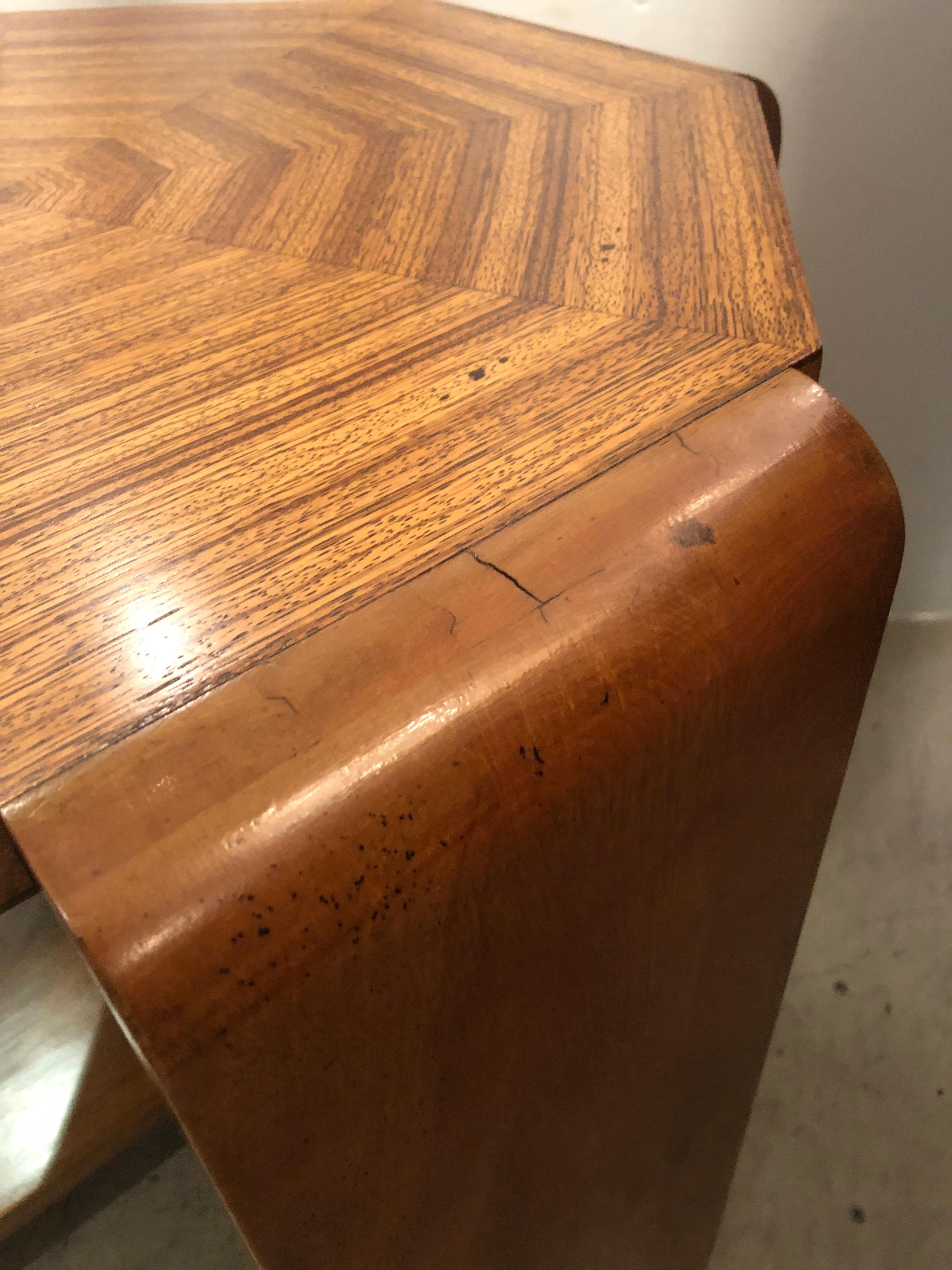 Mid-20th Century Superb Mid-Century Modern Octagonal Maple End Side Table