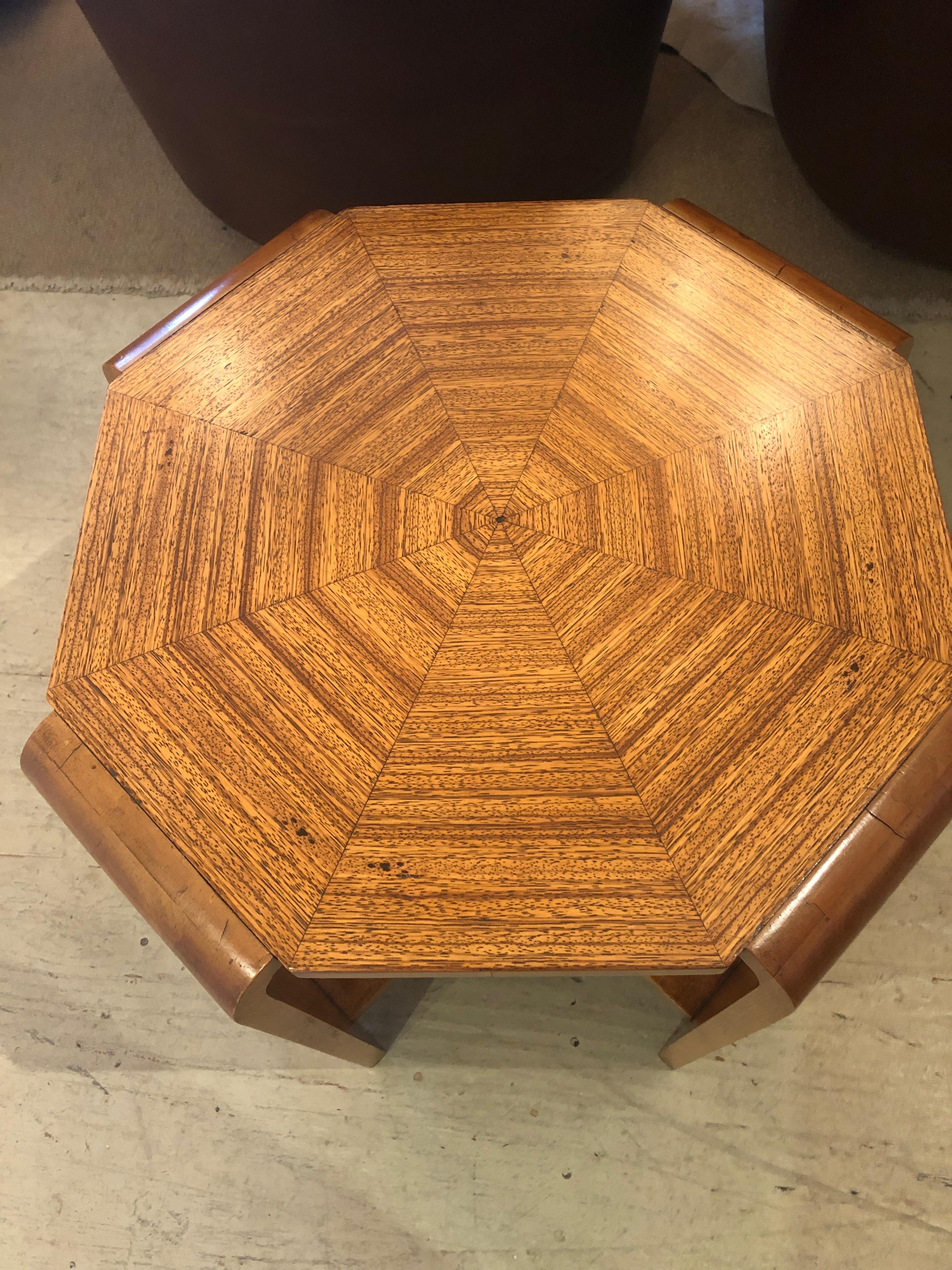 Superb Mid-Century Modern Octagonal Maple End Side Table 3