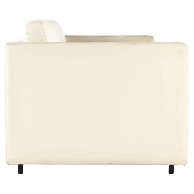 Superb Mid Century Modern Pfister Cube sofa by Knoll in cream Leather en Bueno estado para la venta en Brooklyn, NY