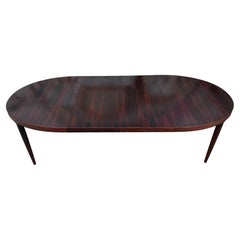 Superb Mid century oval Rosewood Danish Modern Extension Dining Table 2 Leaves