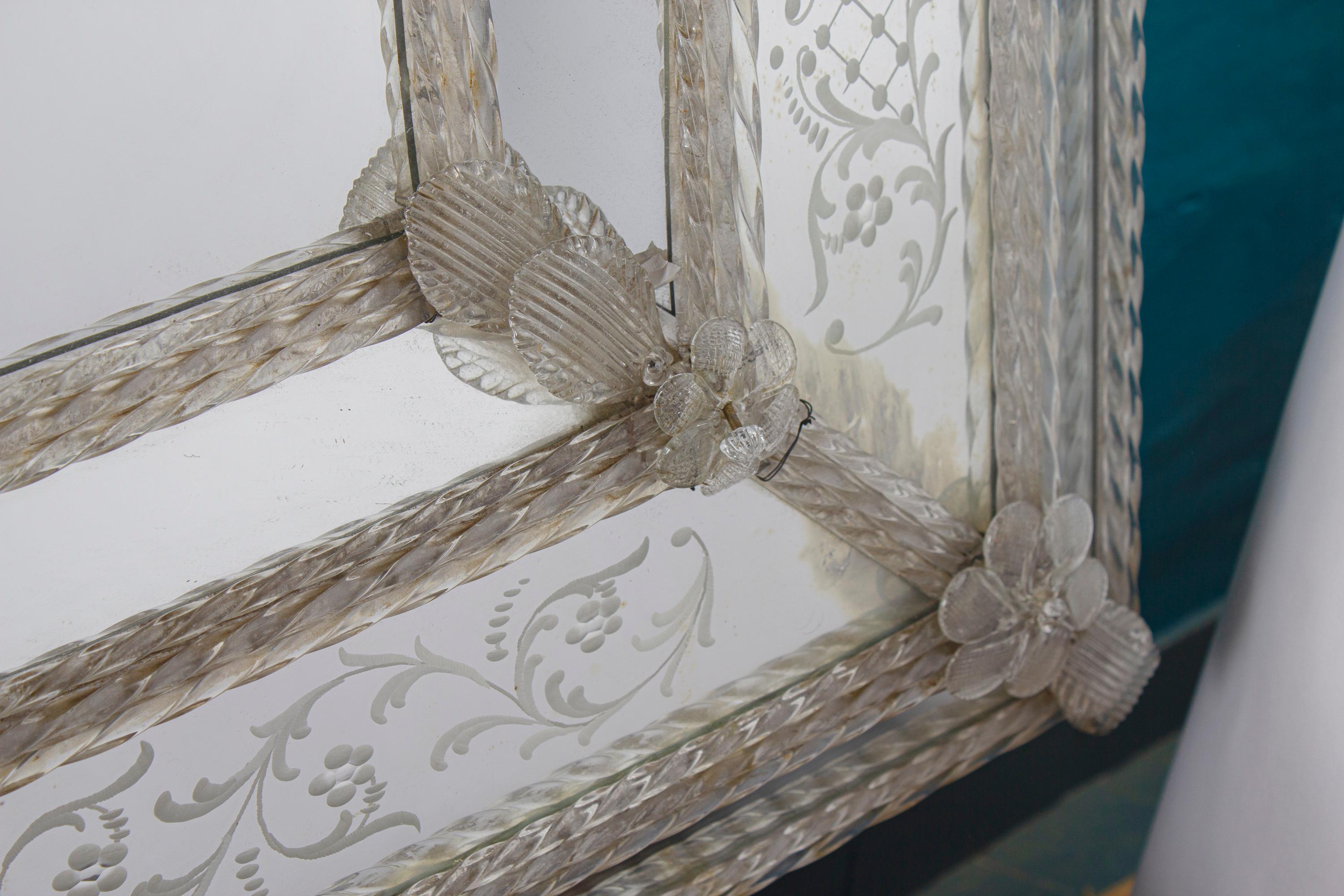 Superbe miroir vénitien mi-siècle Murano 1960' en vente 5