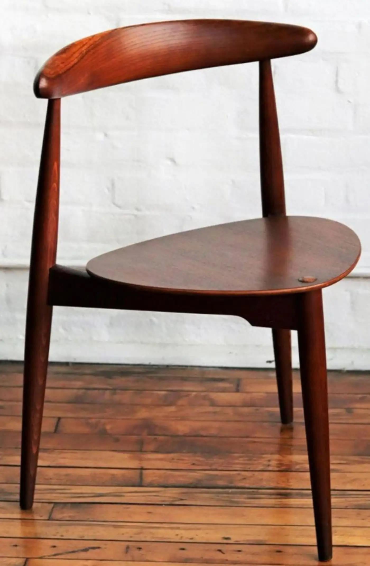 Danish Superb Midcentury Hans Wegner FH4103 Chairs ( Up To Ten Available) For Sale