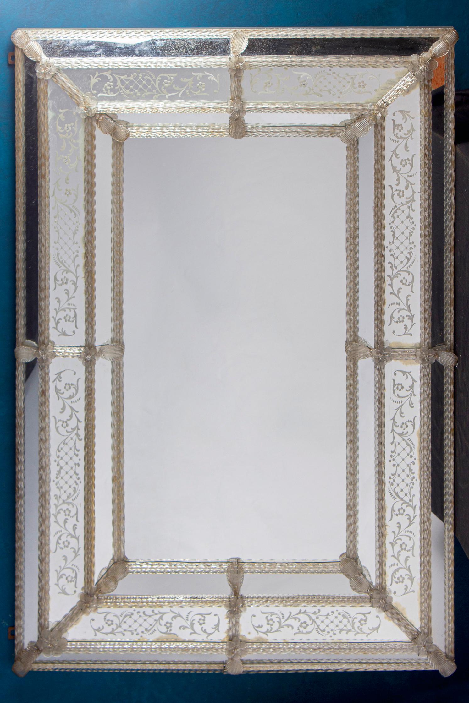 Hervorragender venezianischer Spiegel aus der Mitte des Jahrhunderts Murano 1960' im Angebot 6