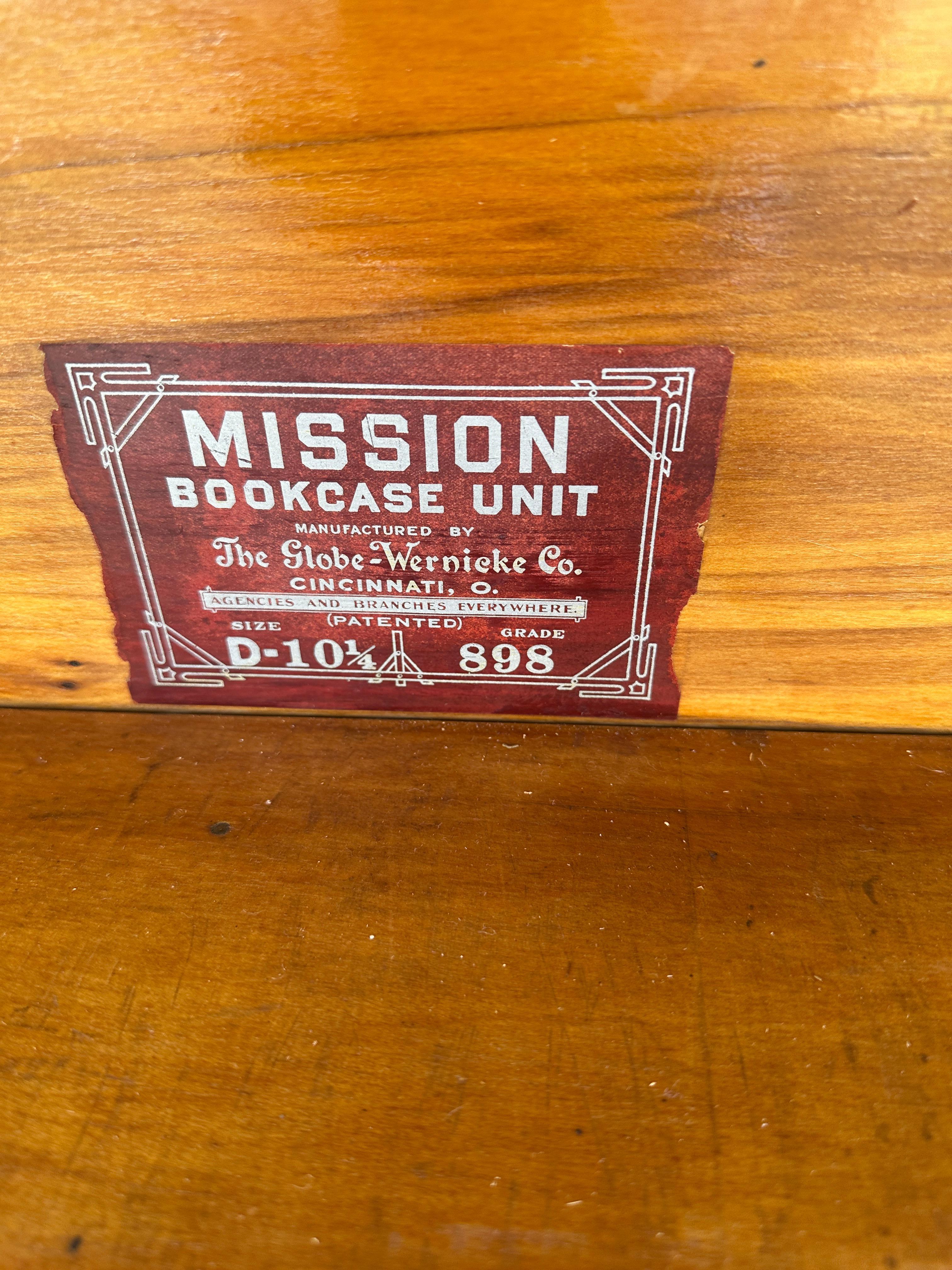 SUPERB Mission Barrister Bookcase by Globe Warnicke - W2794 in vendita 6