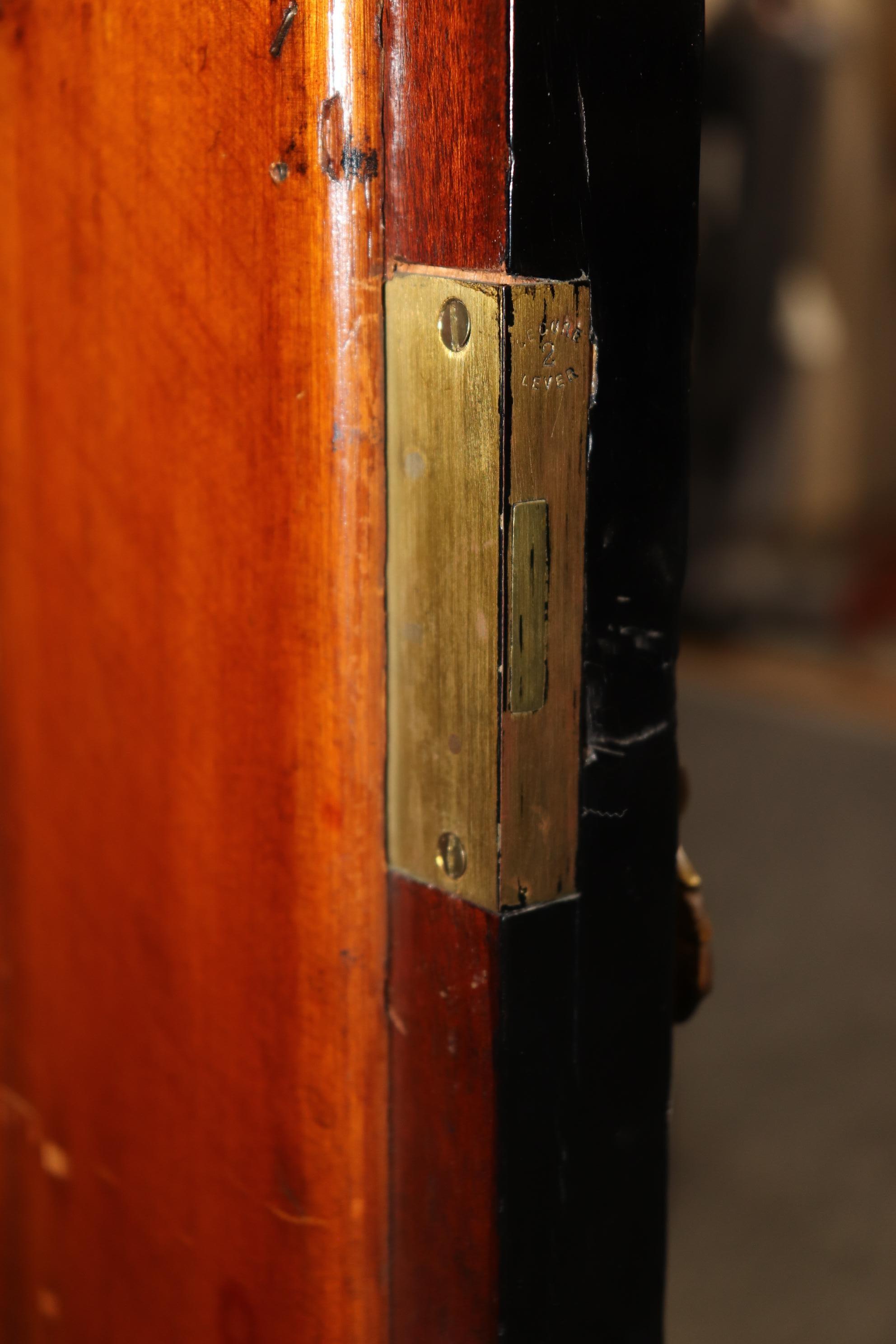 Superb Napoleonic Ebonized Mirrored Doors Gilt Incised Burled Walnut Sidebaord 11