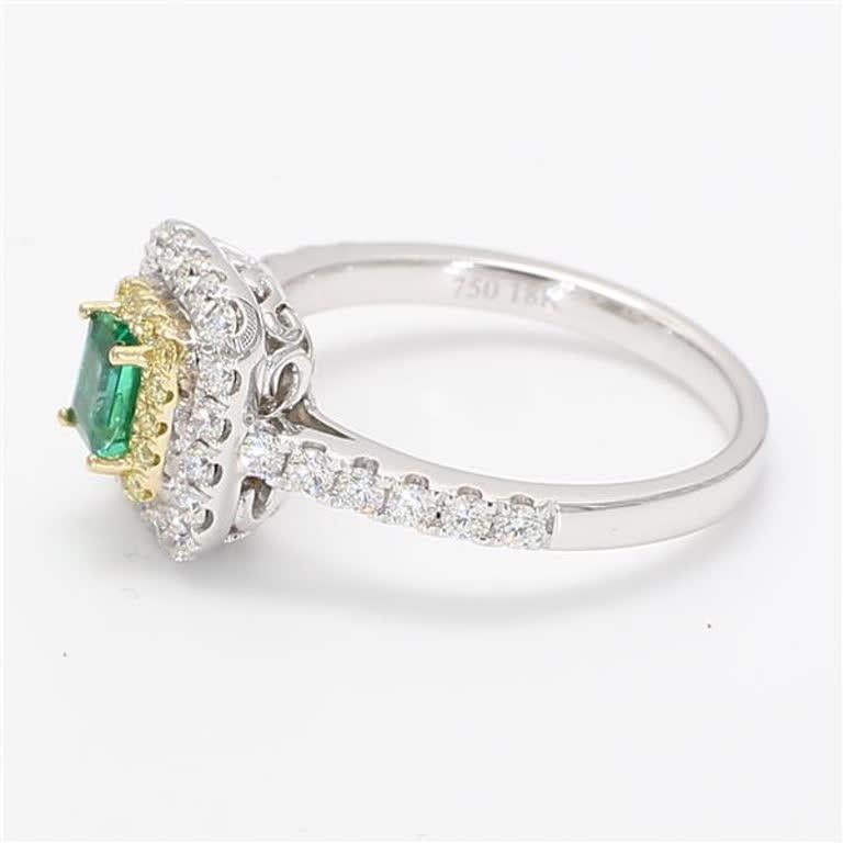 Natürlicher Smaragdschliff Smaragd und weißer Diamant .89 Karat TW Gold Cocktail-Ring (Zeitgenössisch)
