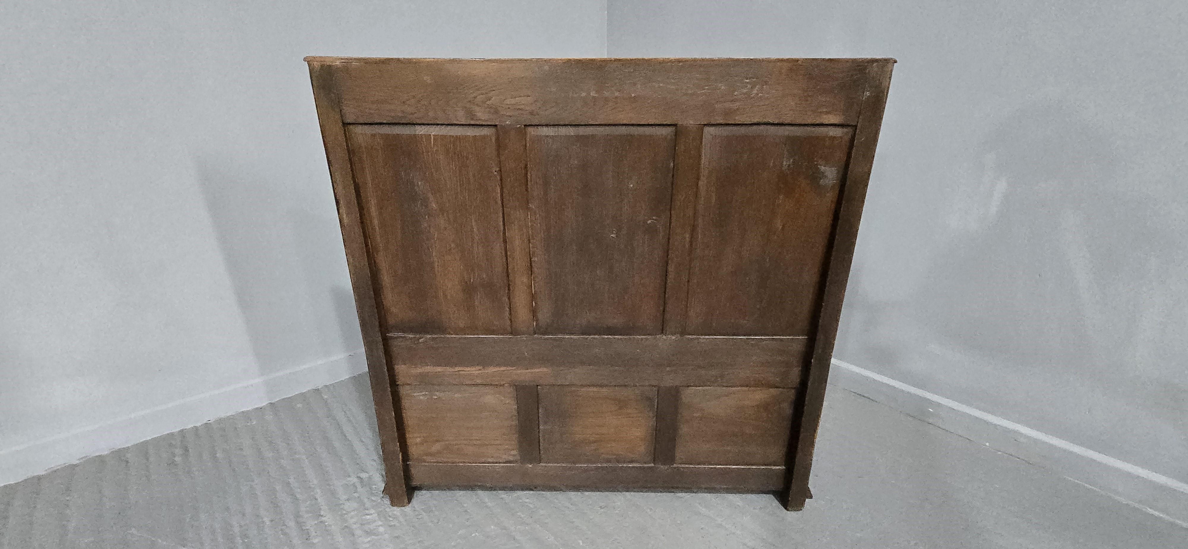 Splendida panchina Monks con pannelli in Oak in vendita 3