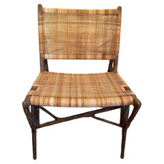 Superbe chaise organique moderne en fausse brindille et rotin tressé